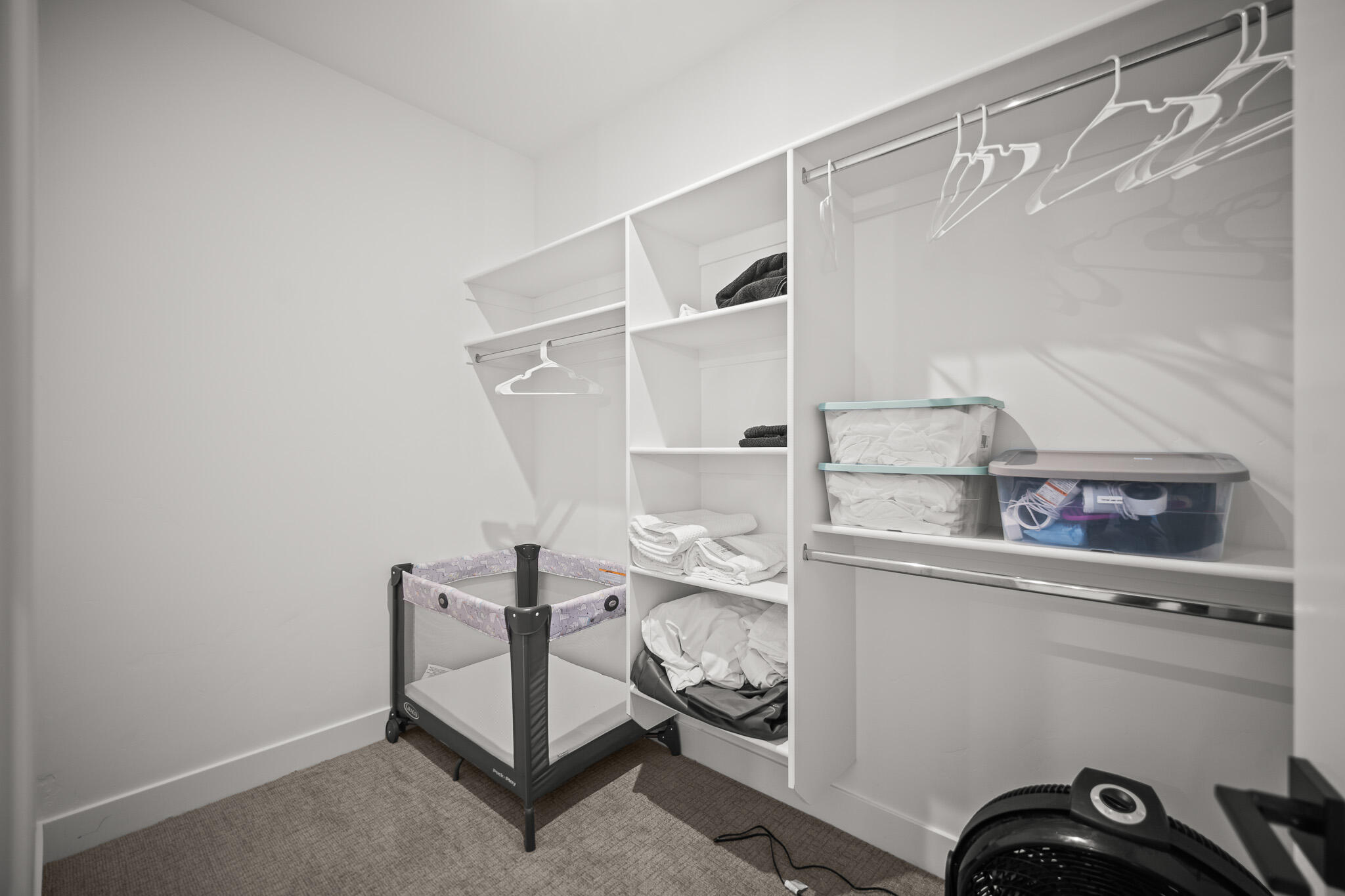 DESERT COLOR RESORT - Residential