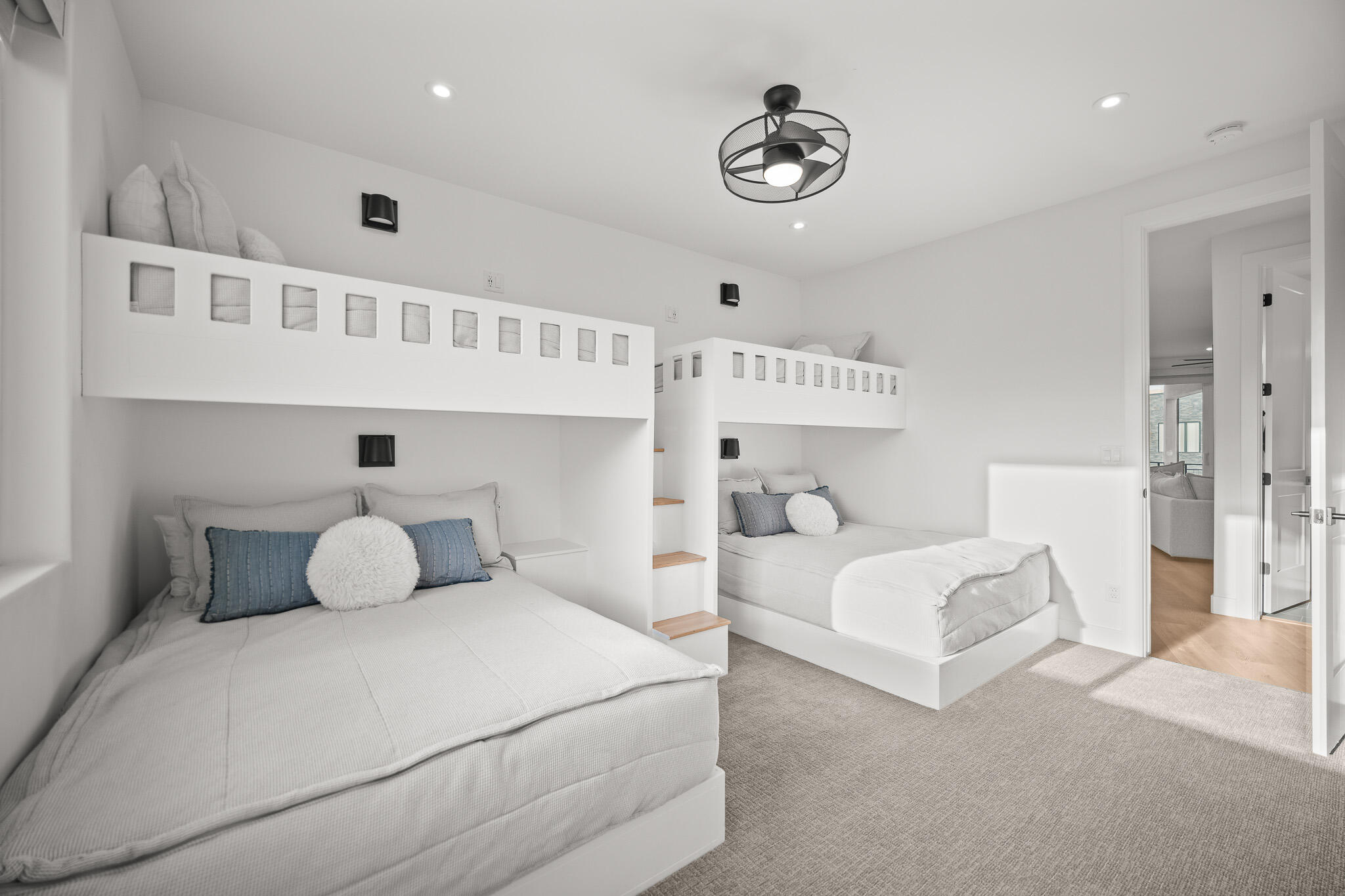 DESERT COLOR RESORT - Residential