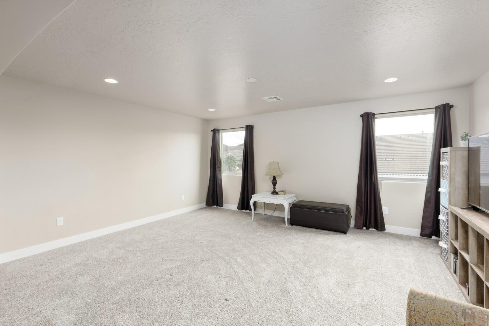 MULBERRY ESTATES - Residential