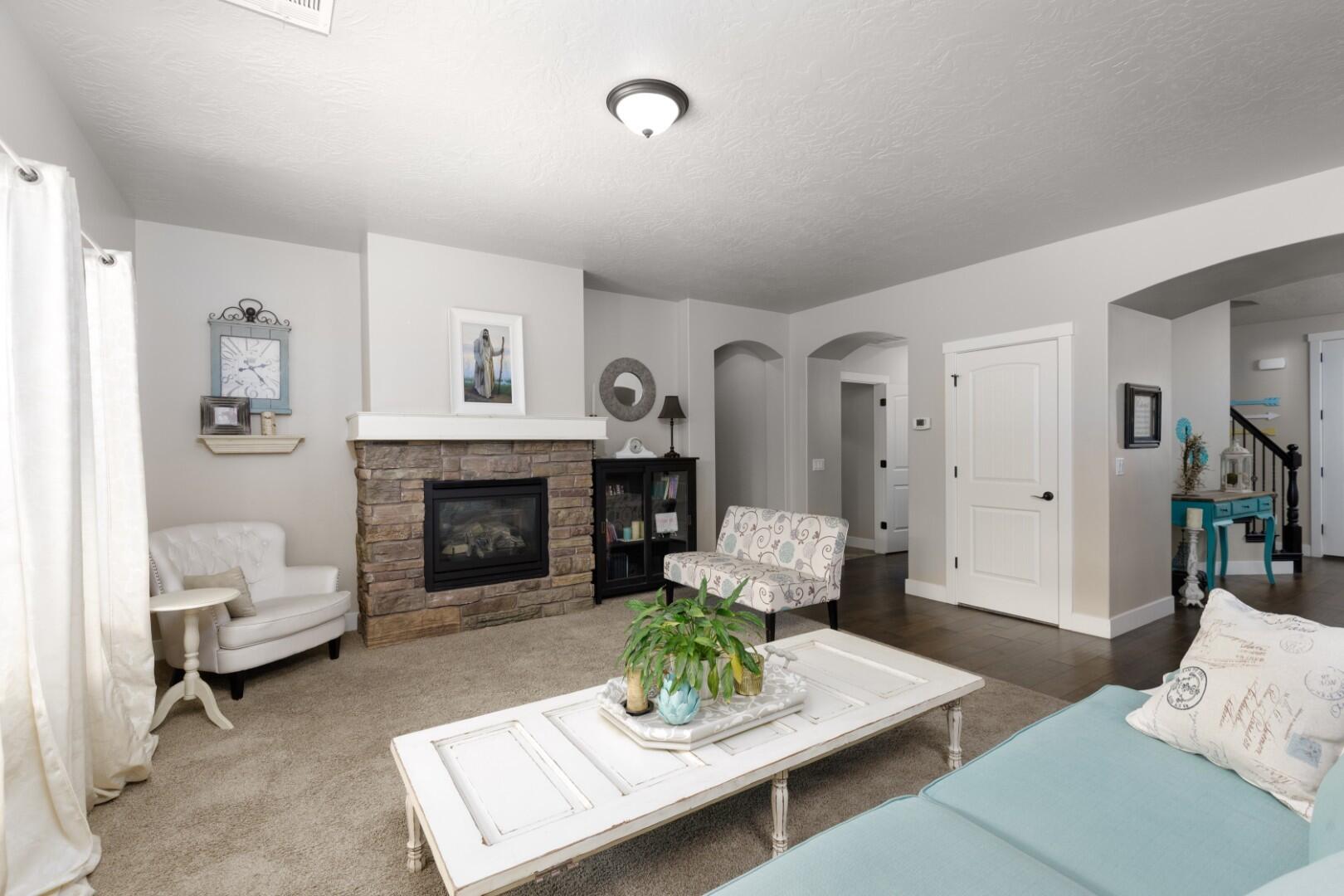 MULBERRY ESTATES - Residential