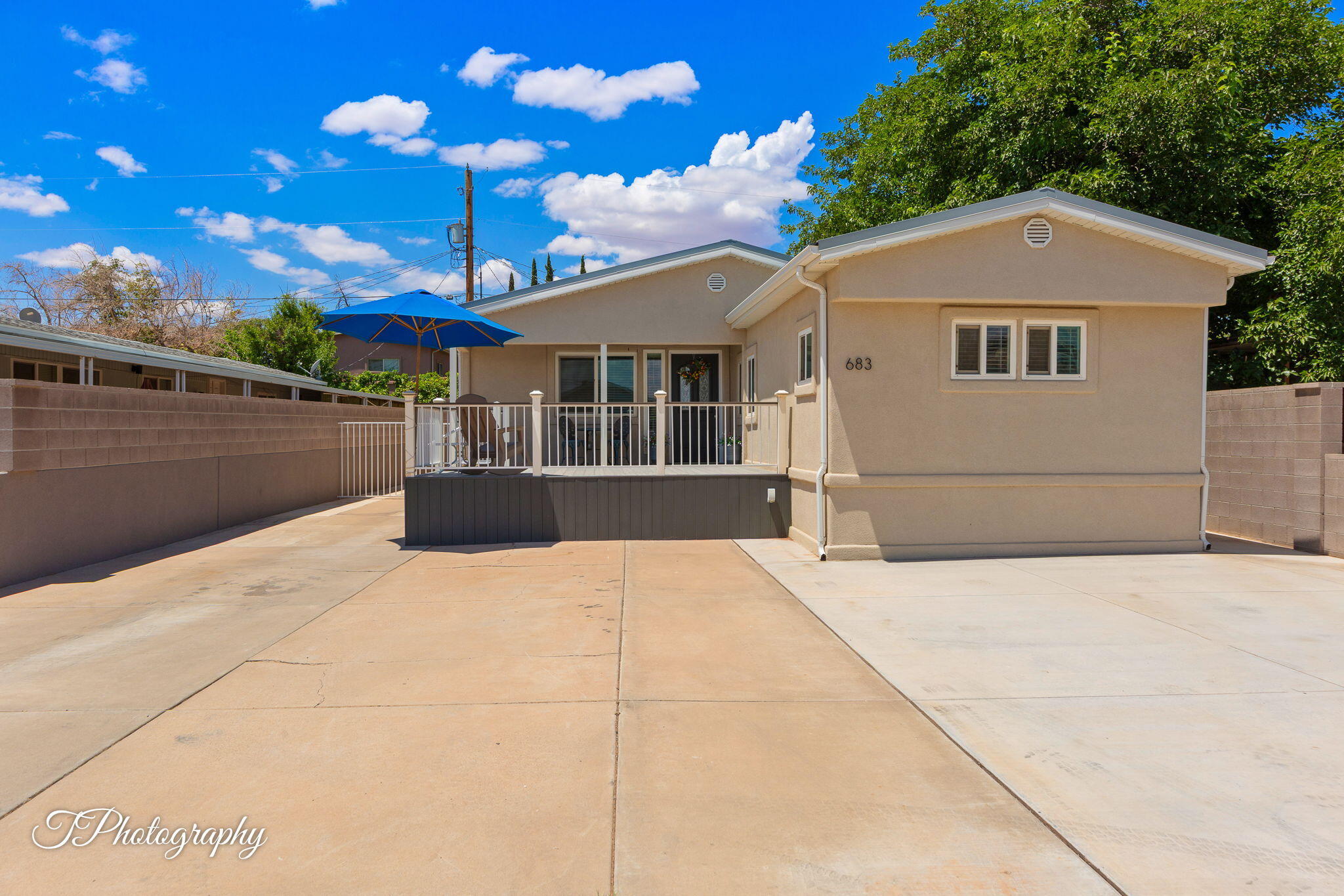 DIXIE MOBILE ESTATES - Residential