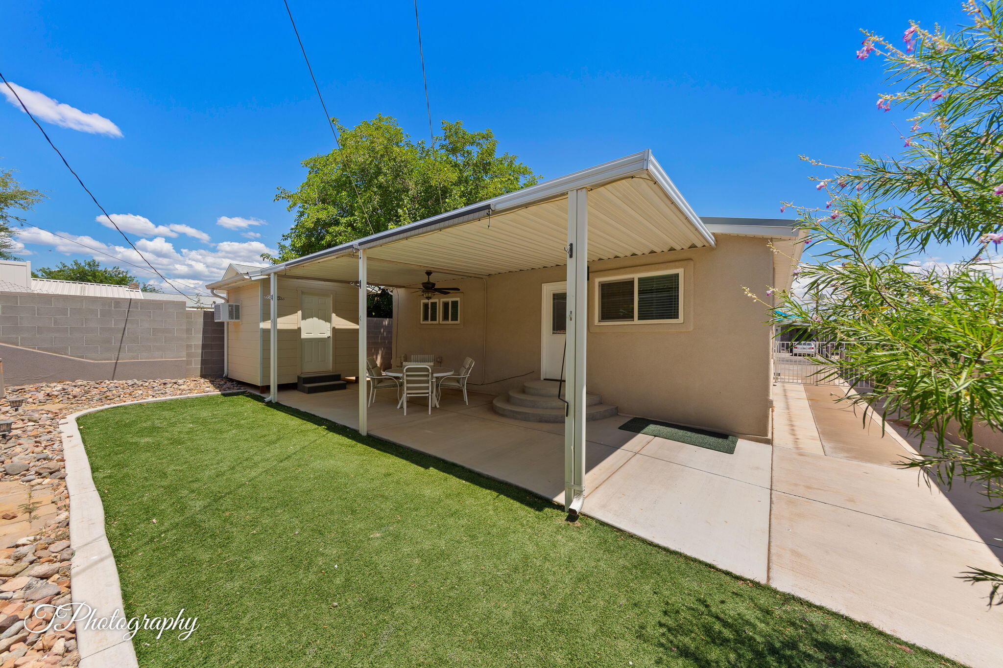 DIXIE MOBILE ESTATES - Residential