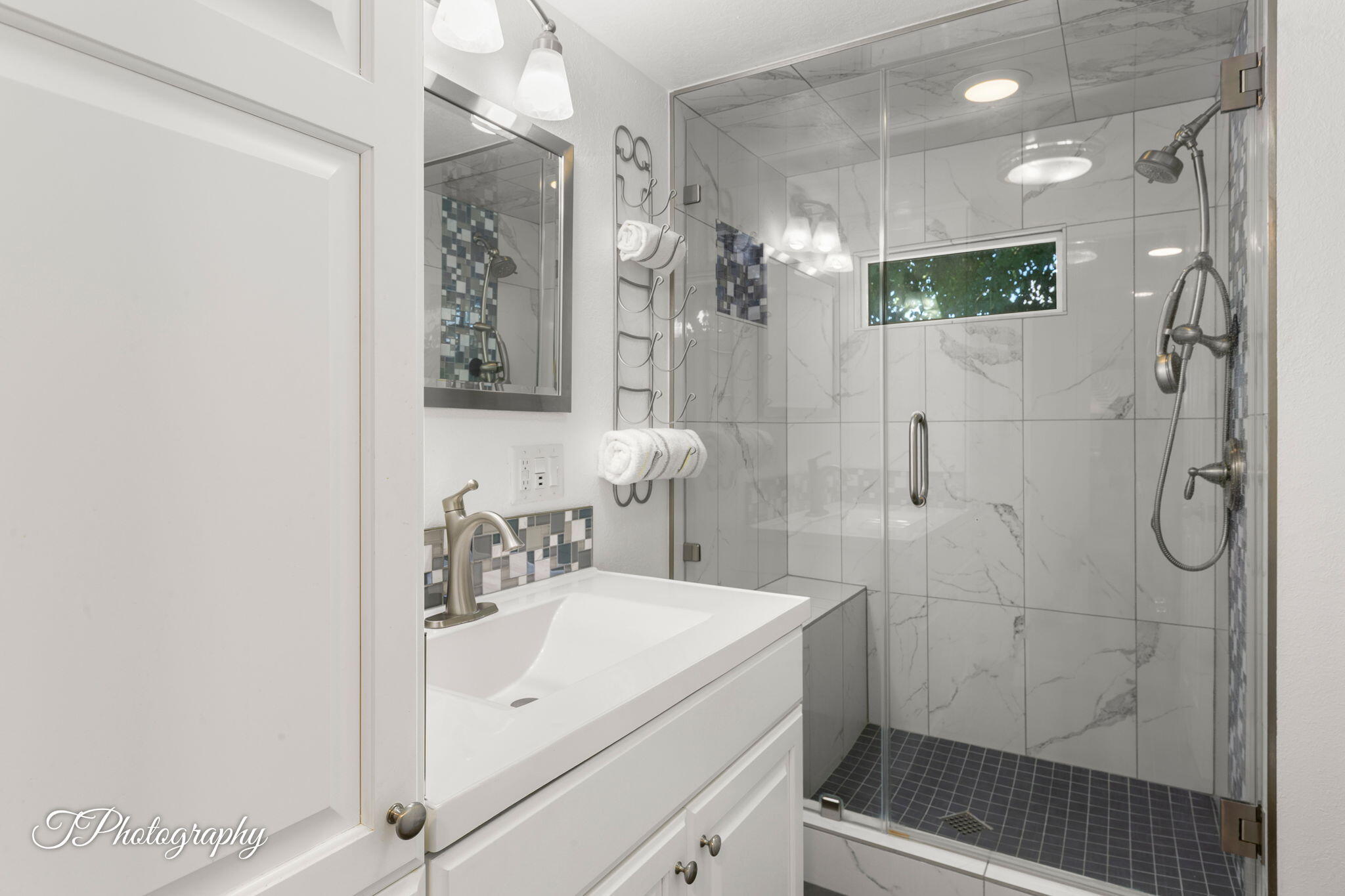 DIXIE MOBILE ESTATES - Residential