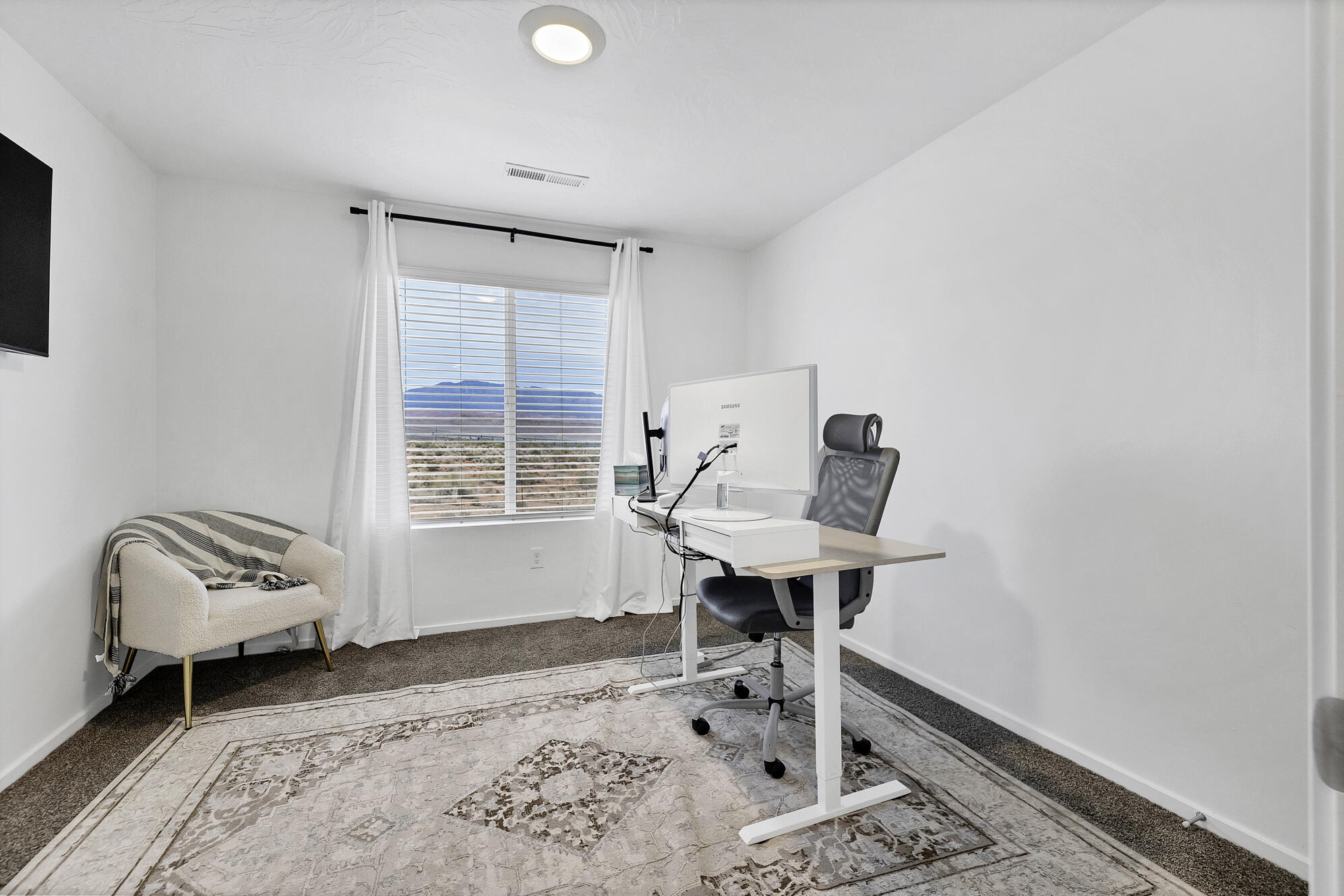 LABYRINTH PT AT LG VALLEY - Residential