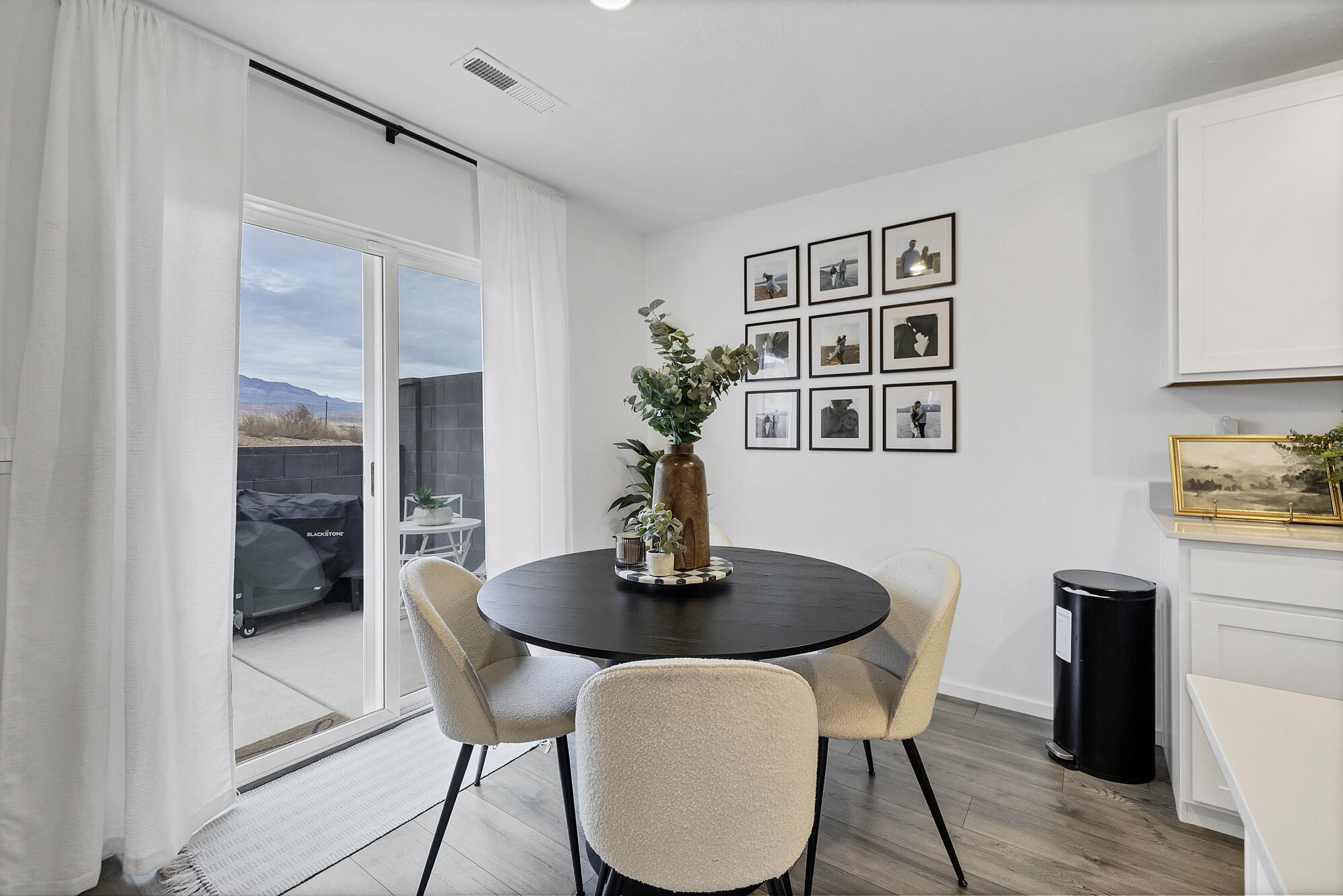 LABYRINTH PT AT LG VALLEY - Residential