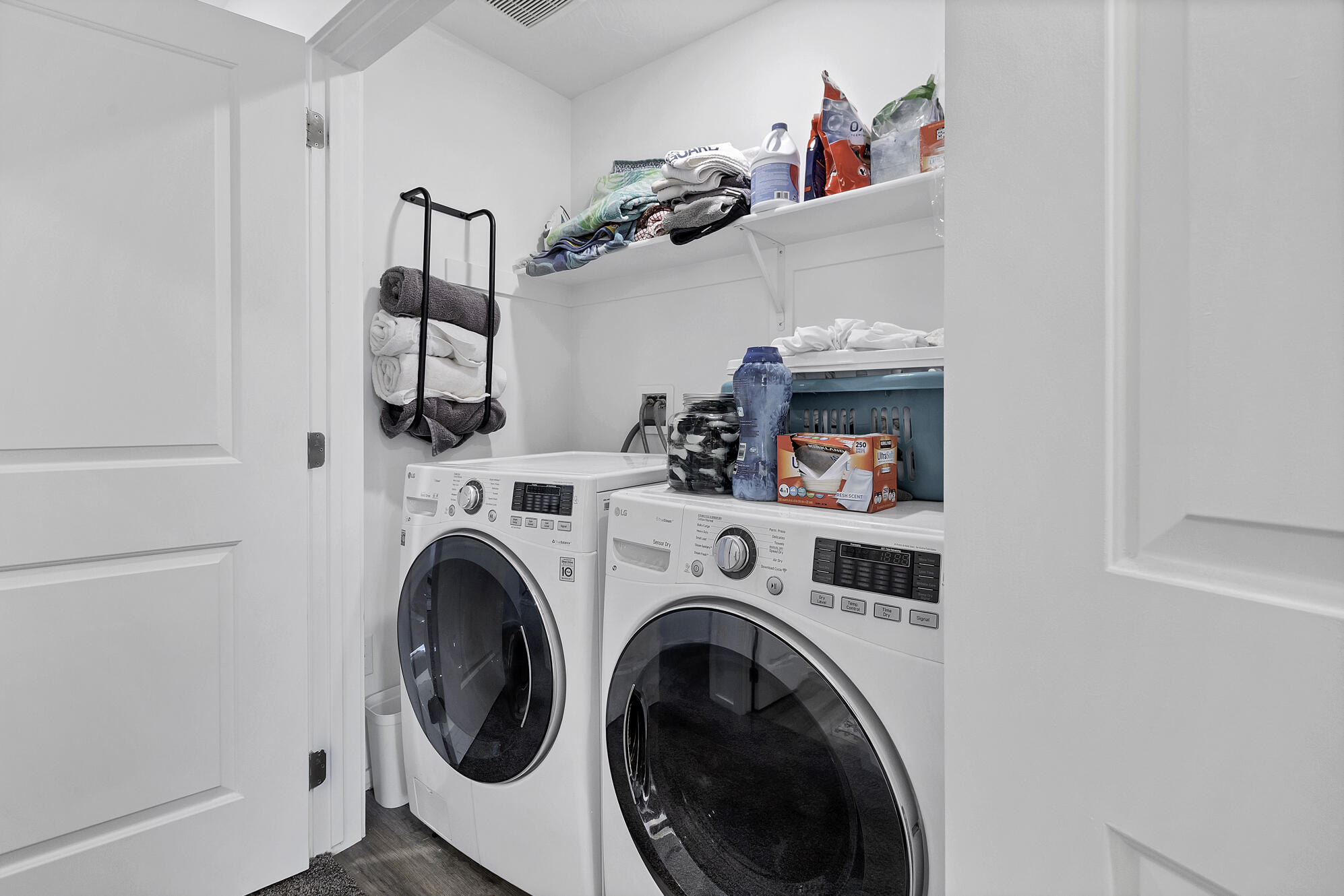 LABYRINTH PT AT LG VALLEY - Residential