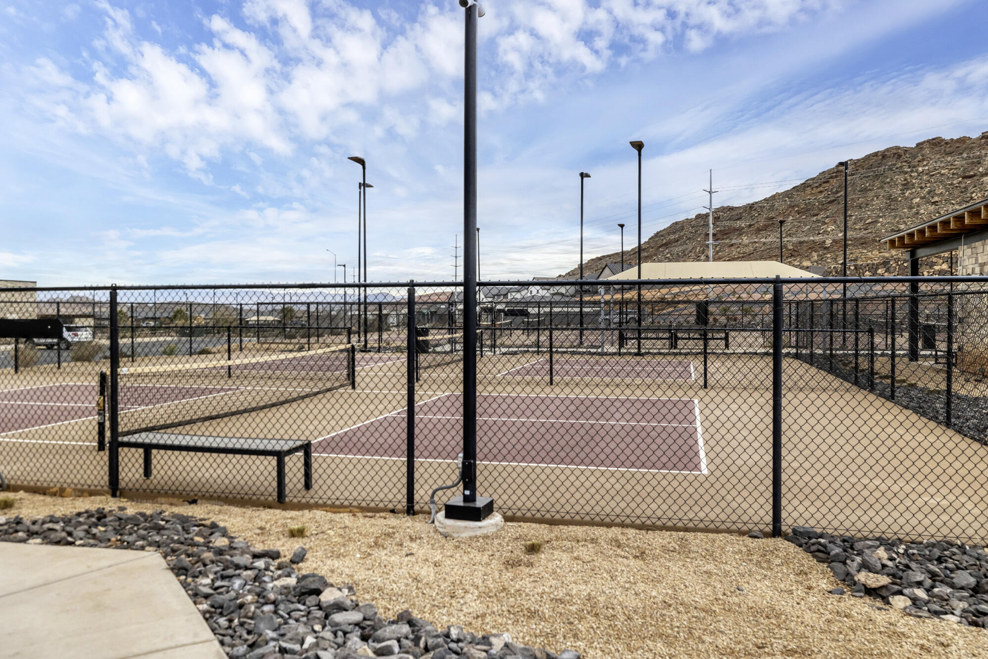 LABYRINTH PT AT LG VALLEY - Residential