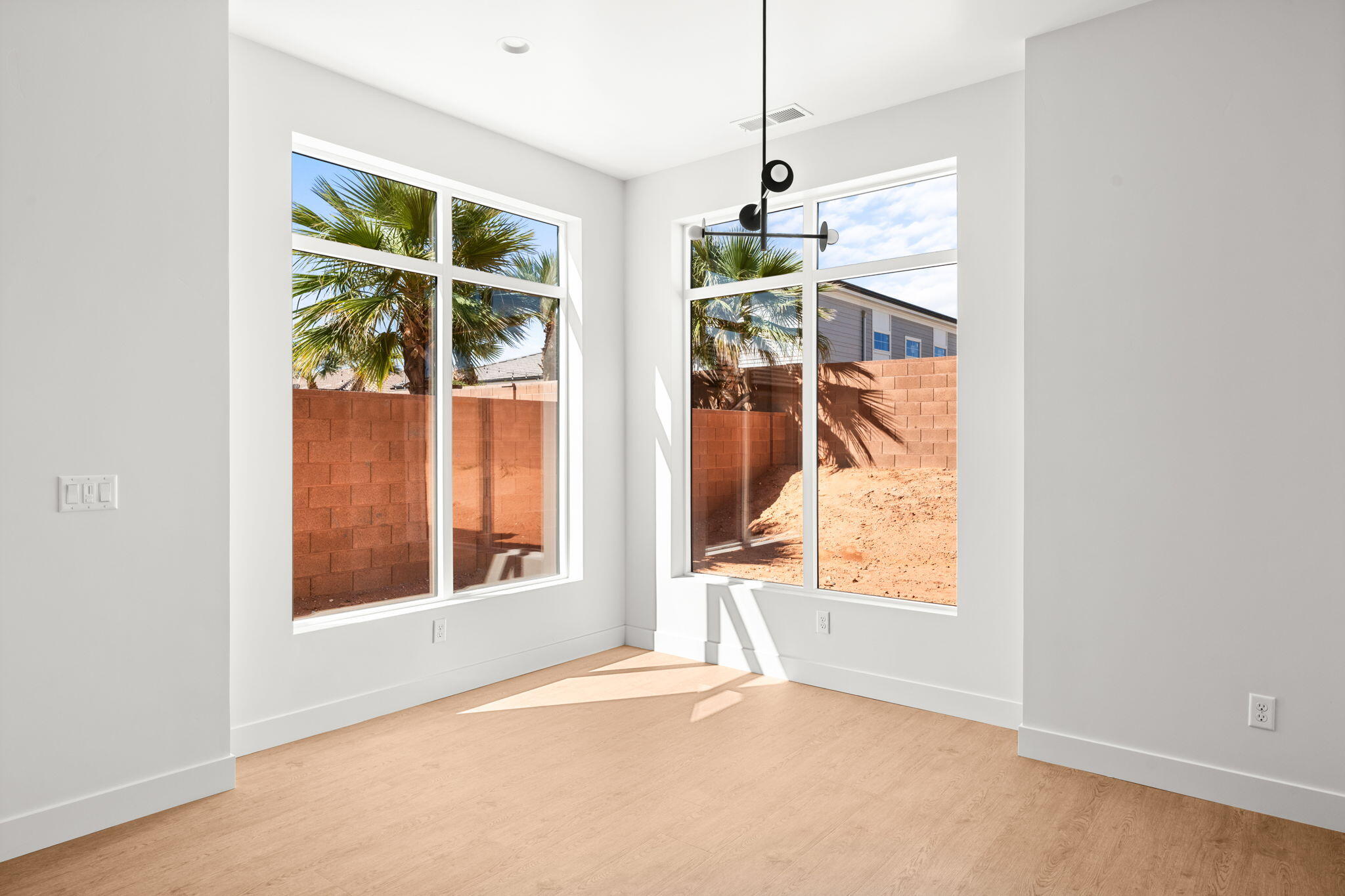 DIXIE SPRINGS - Residential