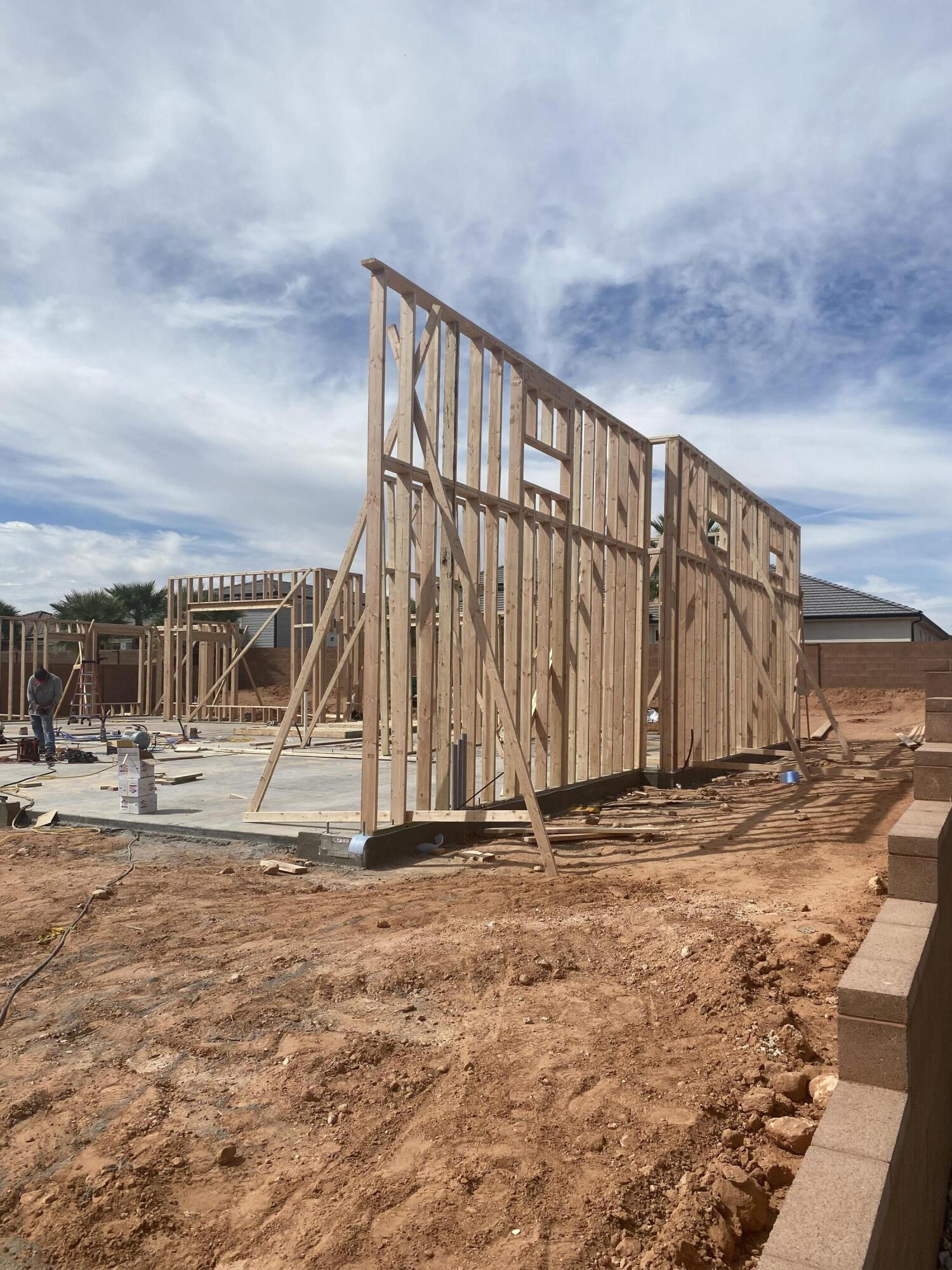 DIXIE SPRINGS - Residential