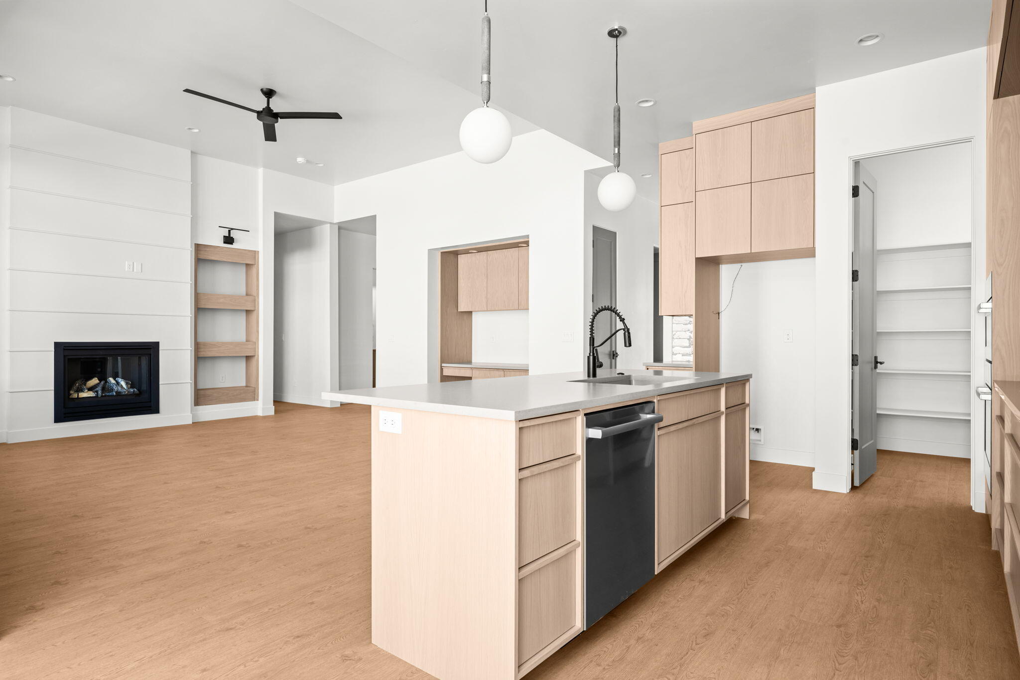 DIXIE SPRINGS - Residential