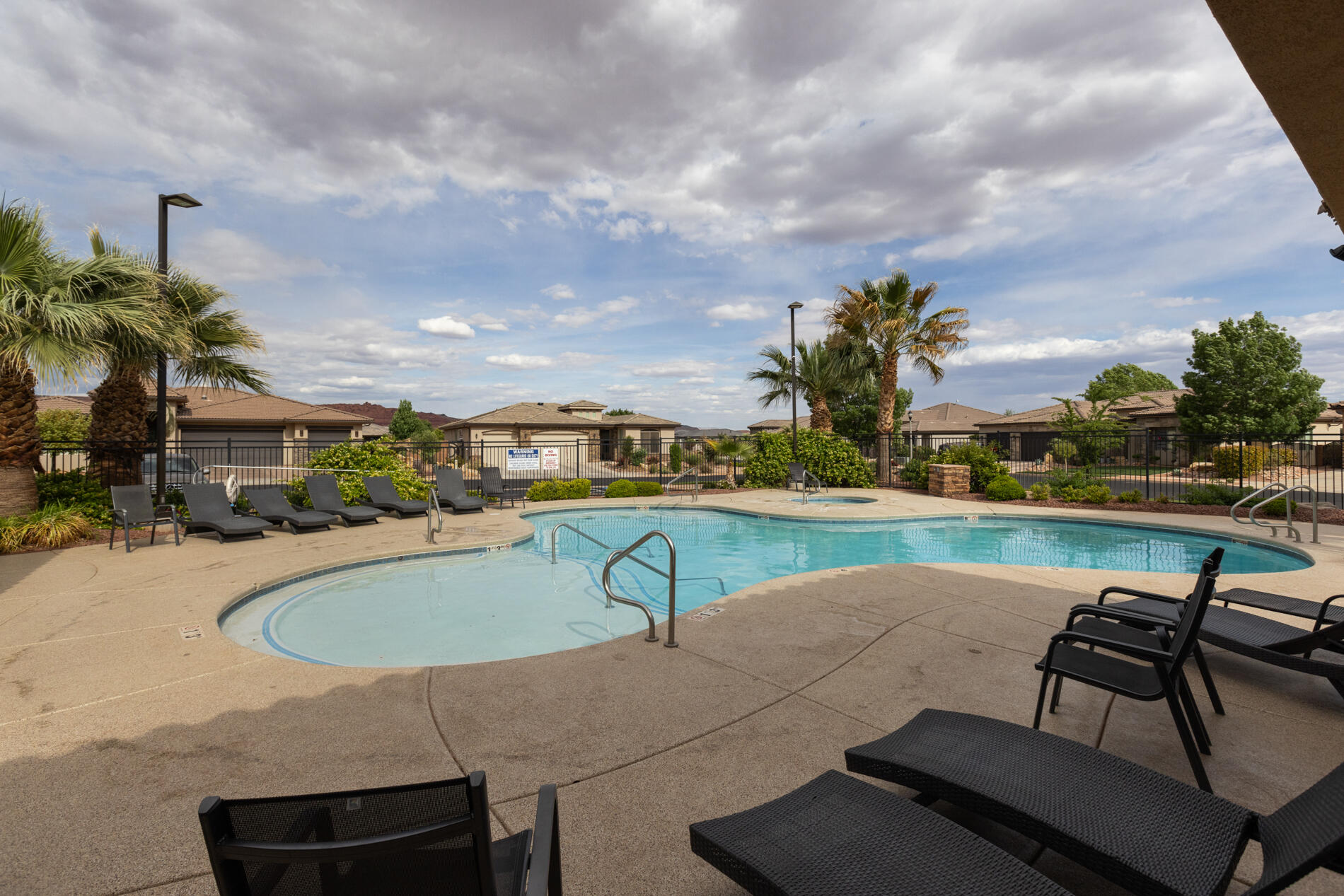 BELLA SOL AT SANTA CLARA - Residential