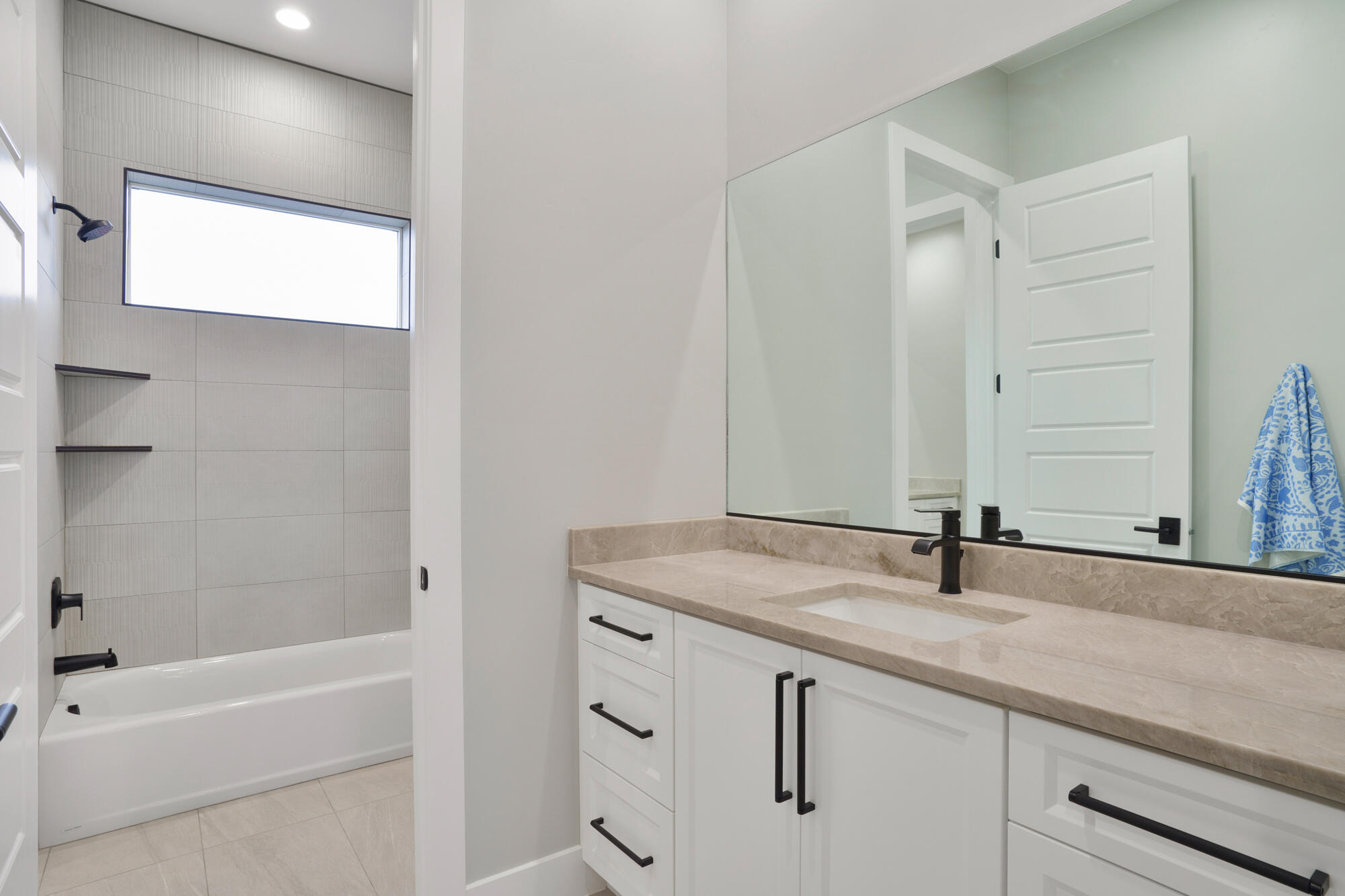 HEIGHTS AT WASHINGTON BENCH - Residential