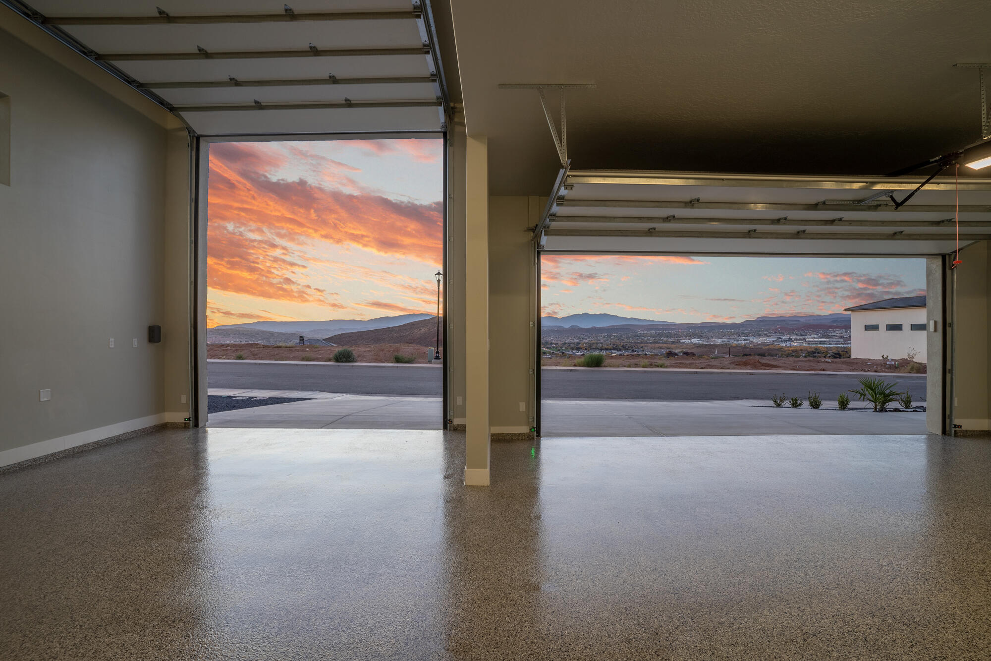HEIGHTS AT WASHINGTON BENCH - Residential