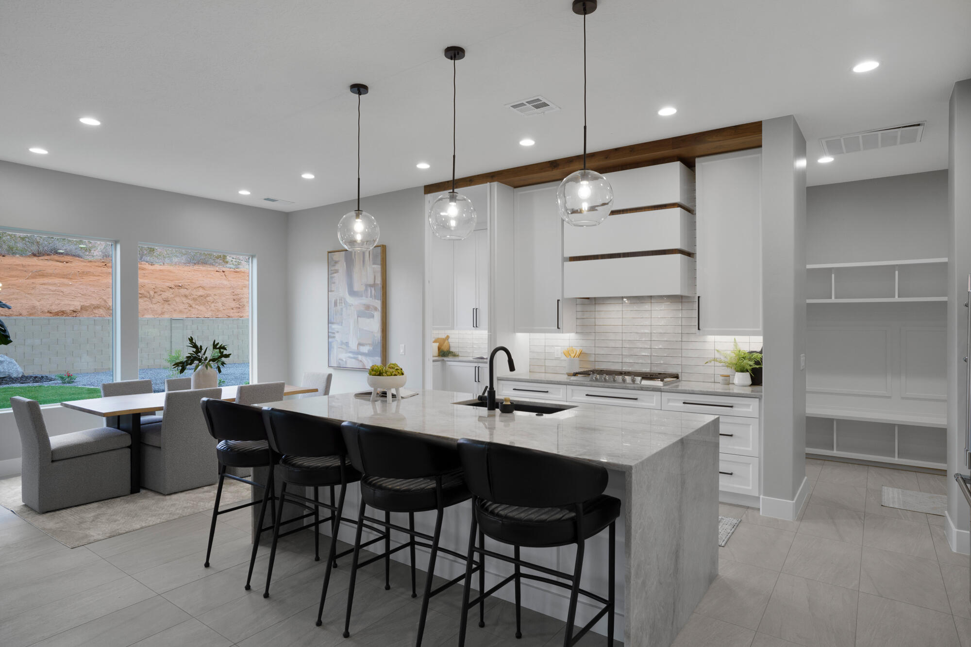 HEIGHTS AT WASHINGTON BENCH - Residential