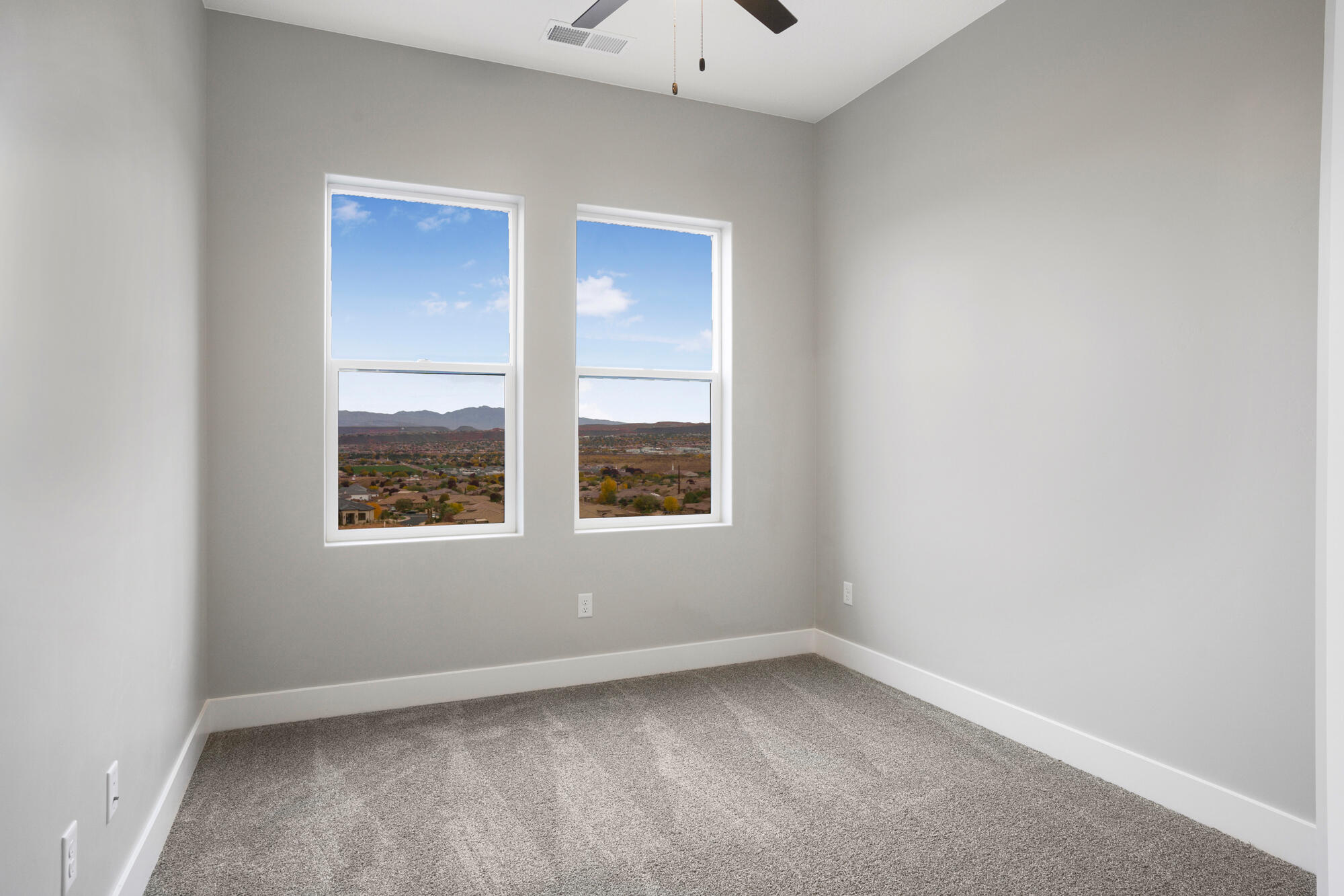 HEIGHTS AT WASHINGTON BENCH - Residential