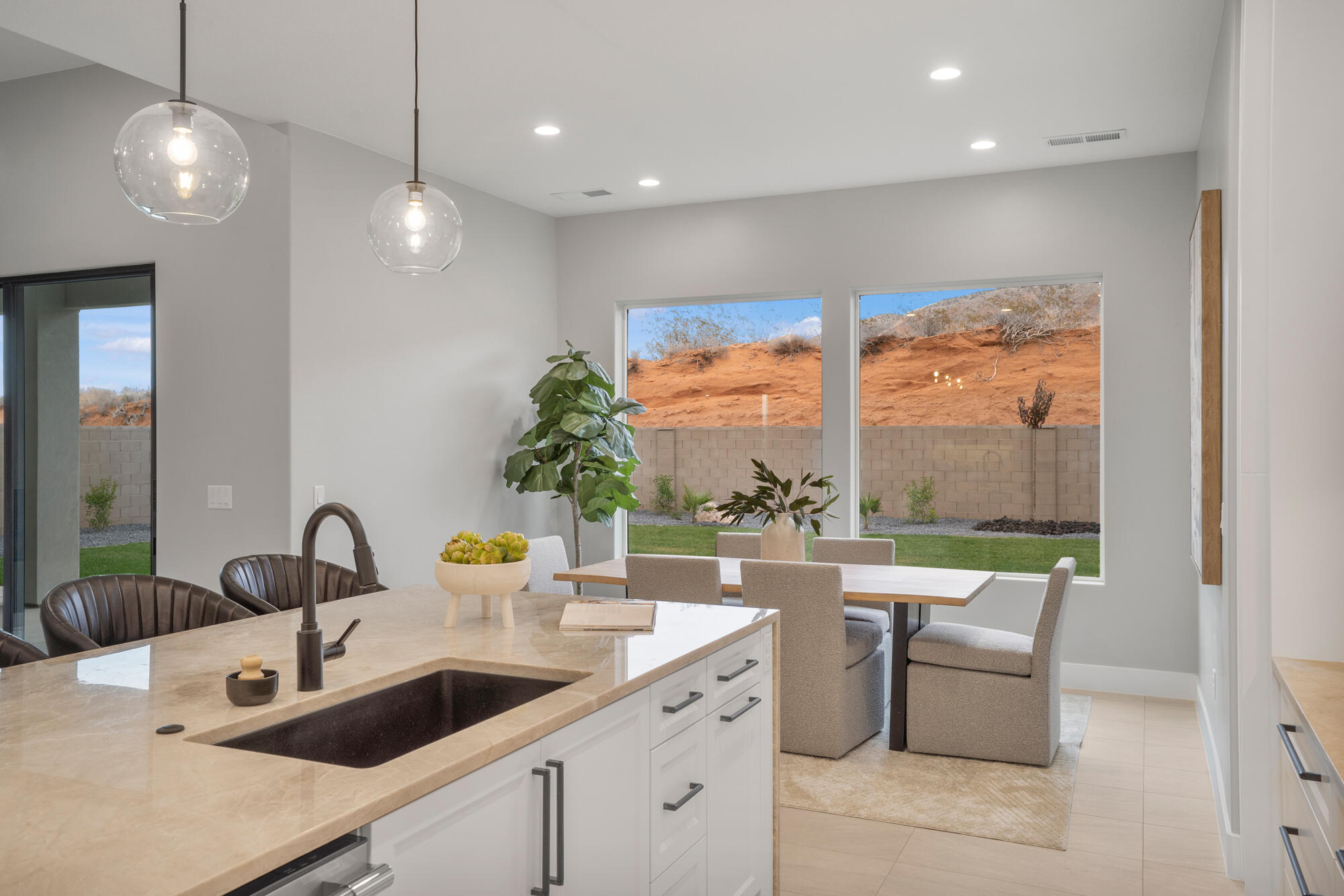 HEIGHTS AT WASHINGTON BENCH - Residential