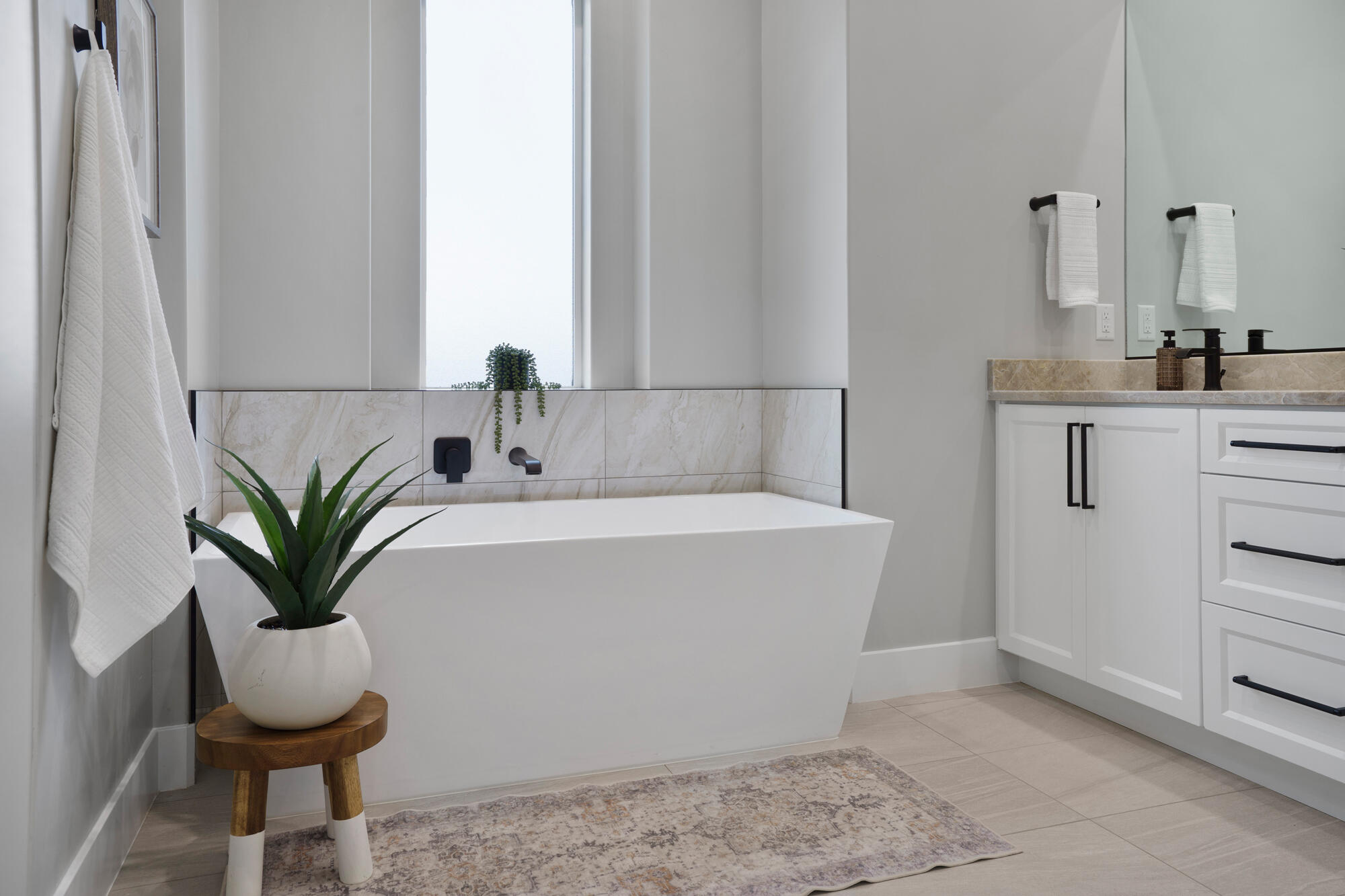 HEIGHTS AT WASHINGTON BENCH - Residential