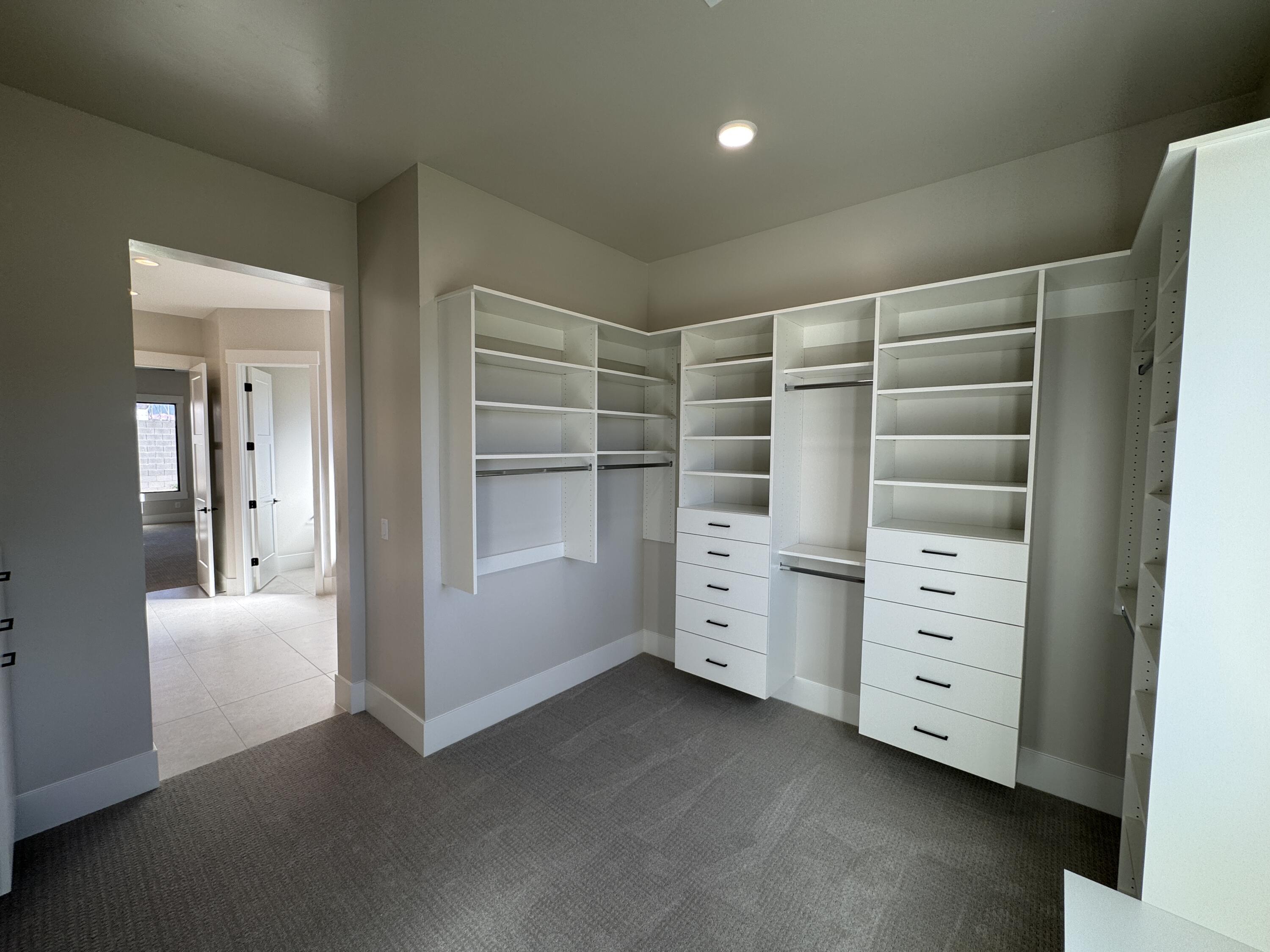 FINLEY FARMS - Residential