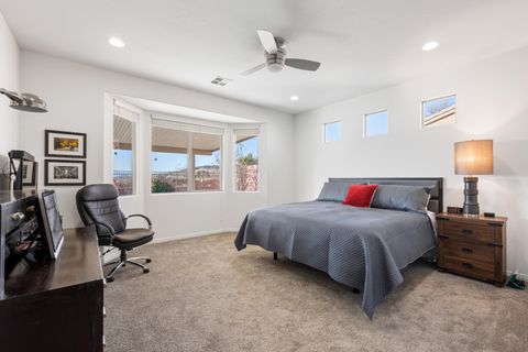 Tiny photo for 2948 E SLICK ROCK RD, Washington, UT 84780 (MLS # 26-268602)