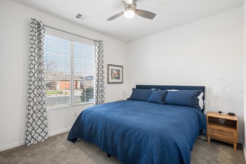 Tiny photo for 2948 E SLICK ROCK RD, Washington, UT 84780 (MLS # 26-268602)