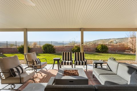 Tiny photo for 2948 E SLICK ROCK RD, Washington, UT 84780 (MLS # 26-268602)