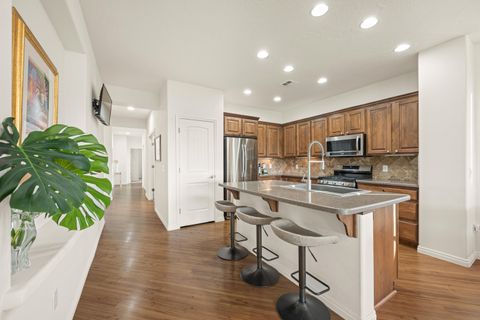 Tiny photo for 2948 E SLICK ROCK RD, Washington, UT 84780 (MLS # 26-268602)