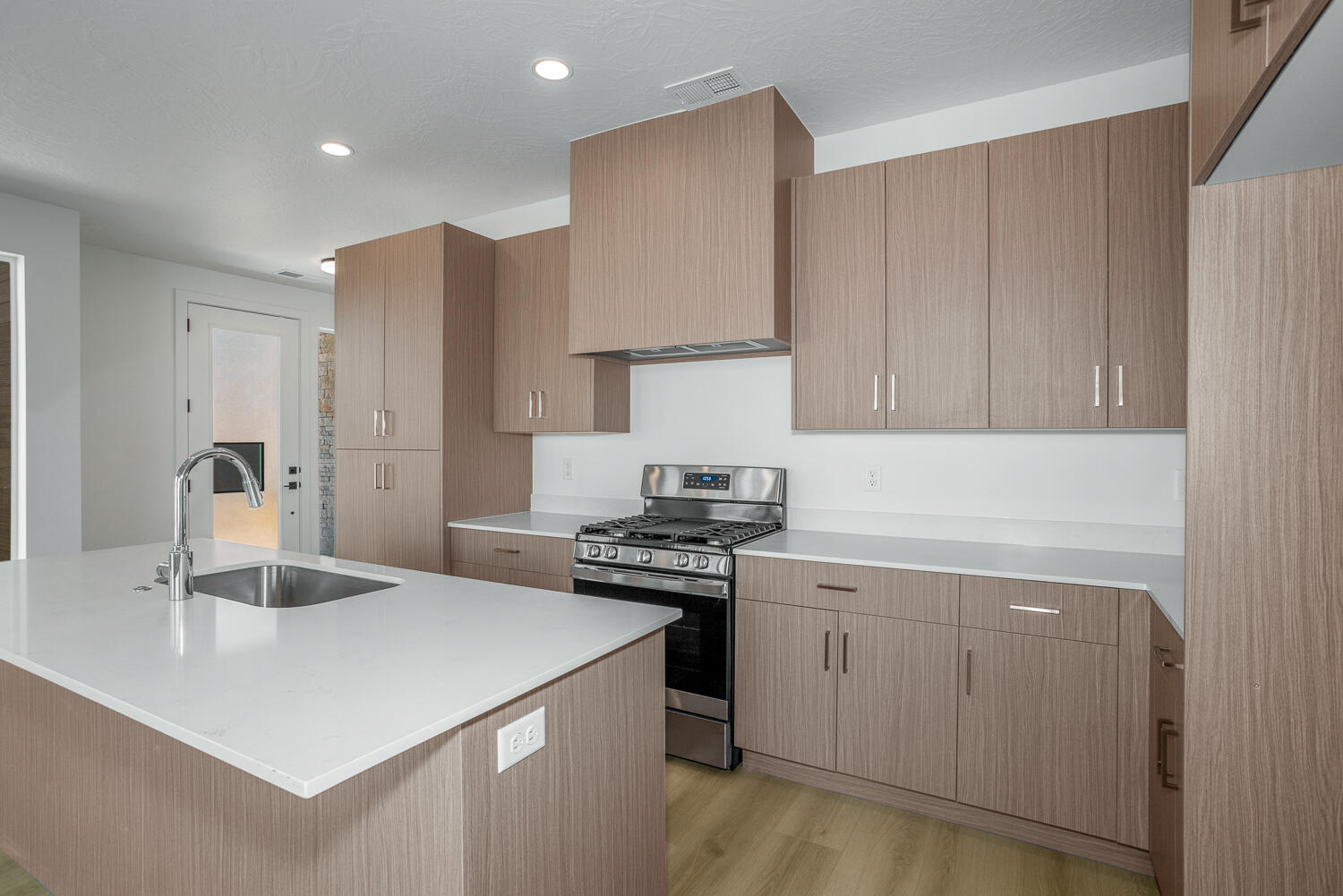 BECCO CREEK AT DIVARIO - Residential