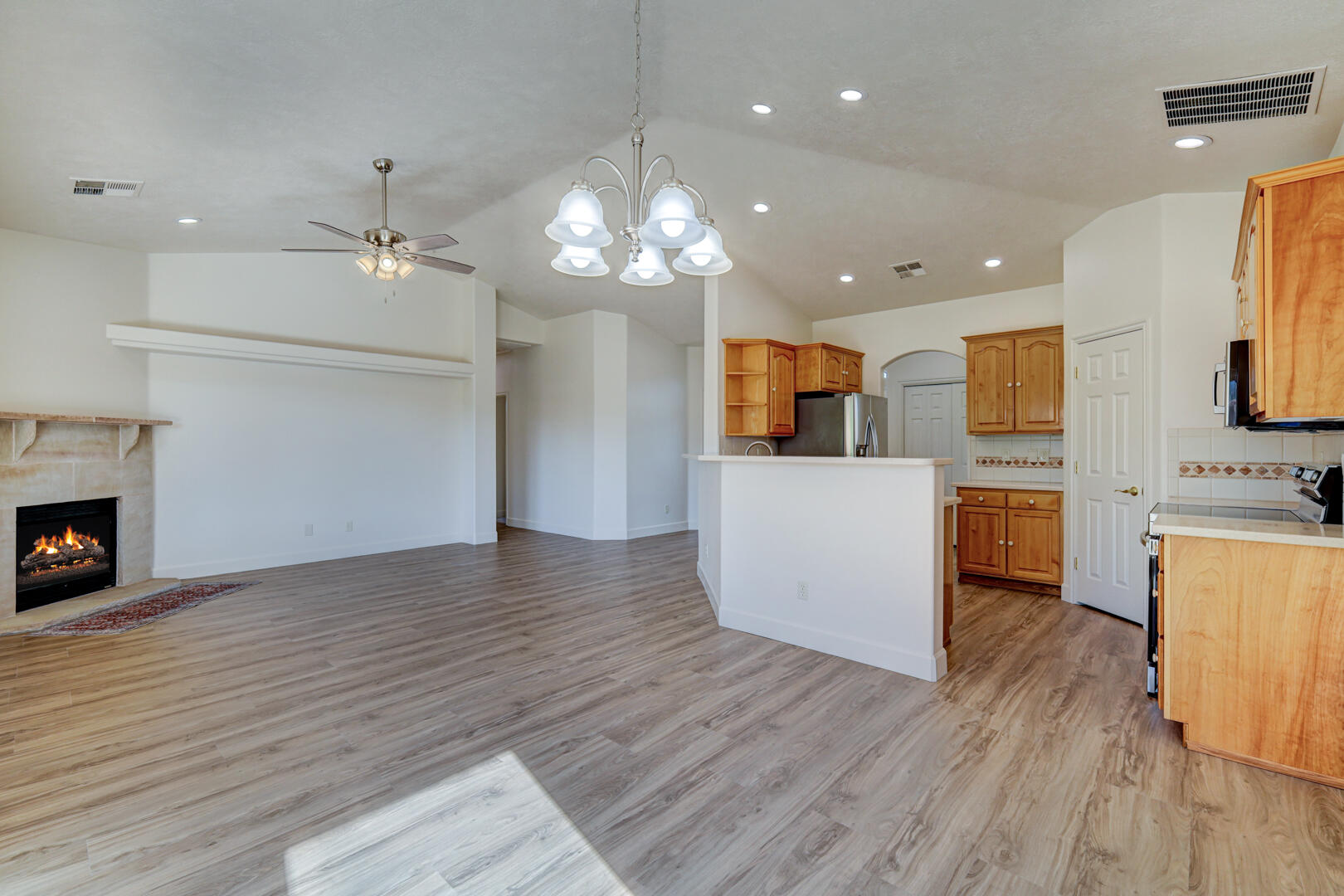 SKY RIDGE HOMESITES - Residential