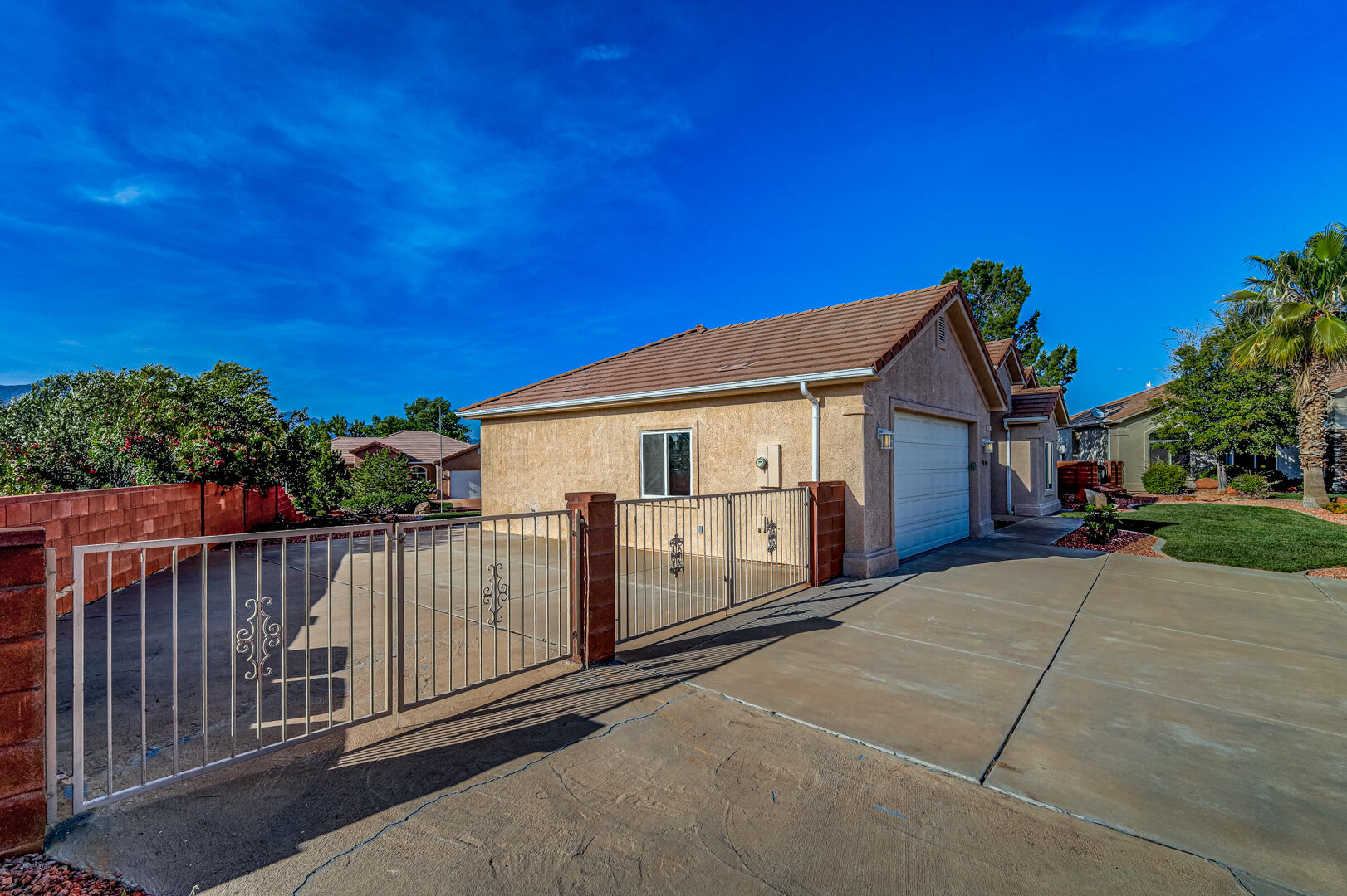 SKY RIDGE HOMESITES - Residential