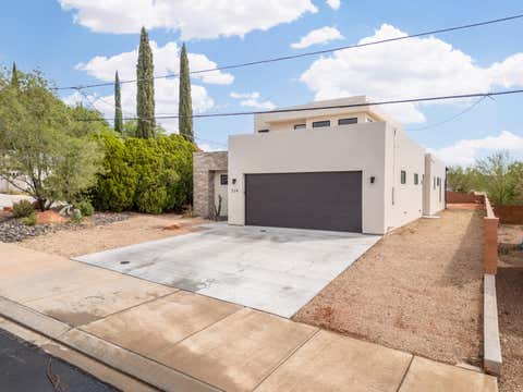 Tiny photo for 324 N 200 E, Ivins, UT 84738 (MLS # 26-270900)