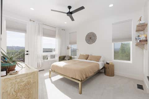 Tiny photo for 324 N 200 E, Ivins, UT 84738 (MLS # 26-270900)