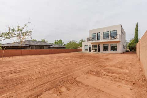 Tiny photo for 324 N 200 E, Ivins, UT 84738 (MLS # 26-270900)