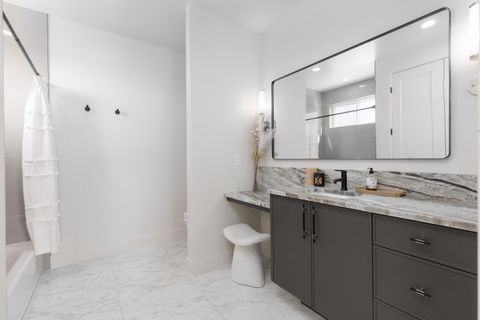 Tiny photo for 324 N 200 E, Ivins, UT 84738 (MLS # 26-270900)