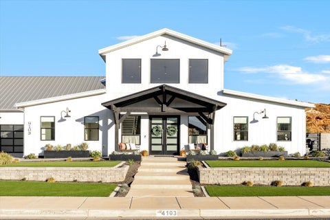 Photo of 4103 S Little Valley RD, Saint George, UT 84790 (MLS # 26-276054)