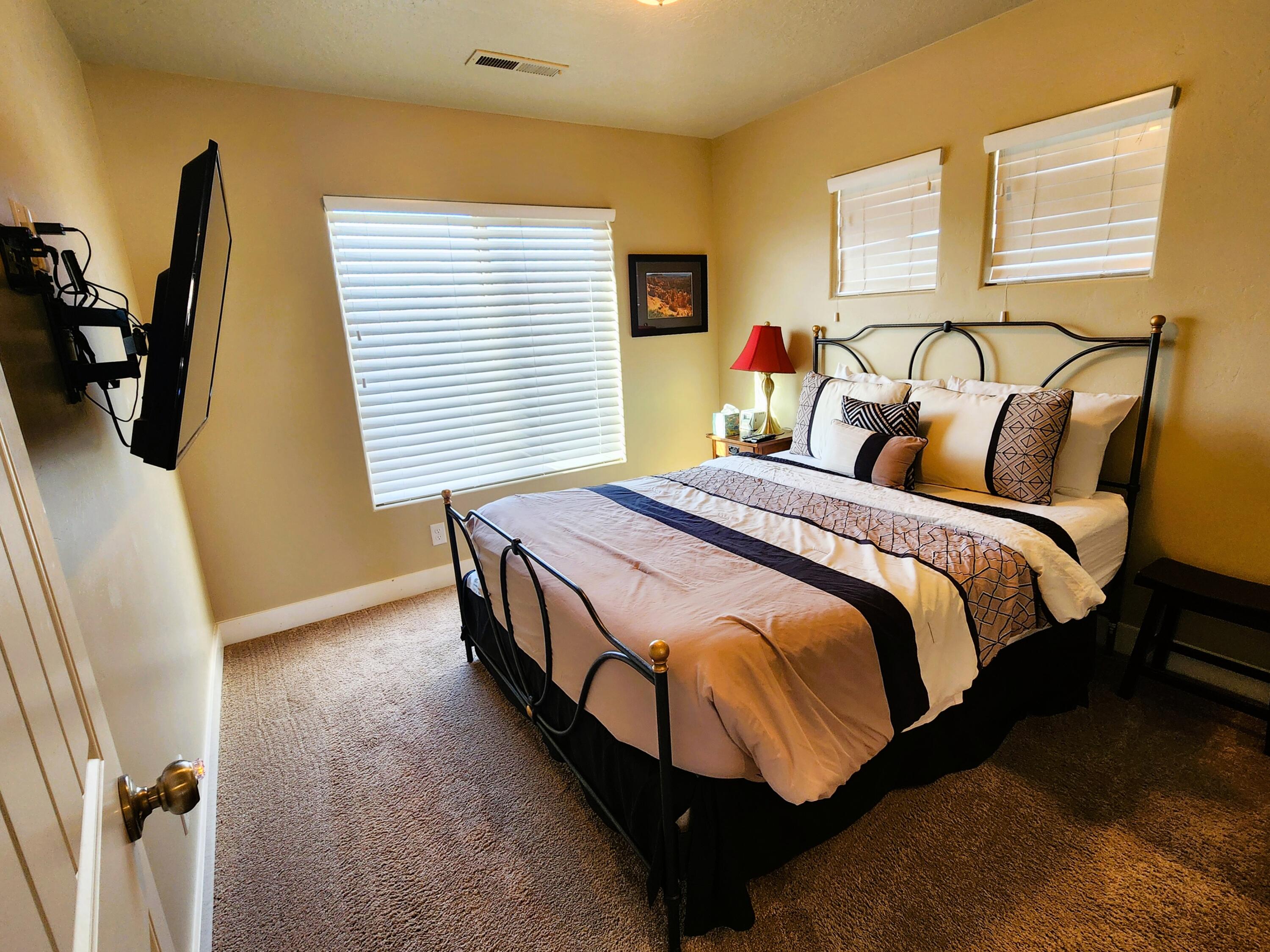 ST GEORGE TOWNSITE - Residential