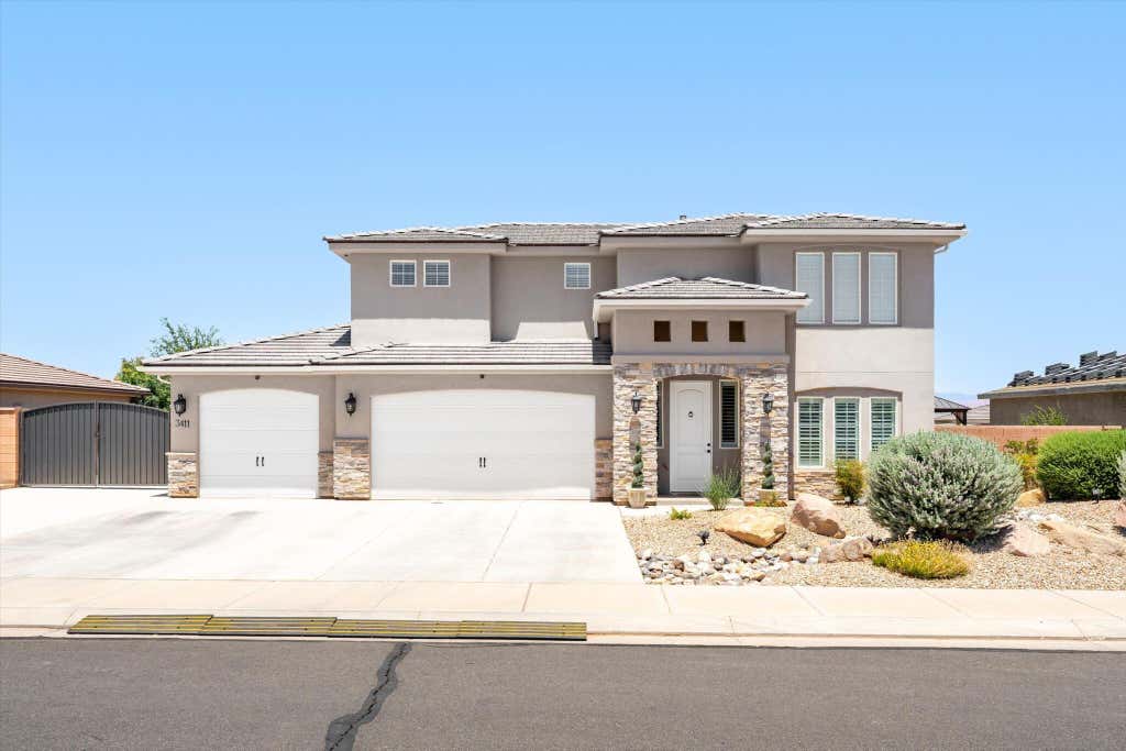 Photo of 3411 E 3050 S, Saint George, UT 84790 (MLS # 26-273134)