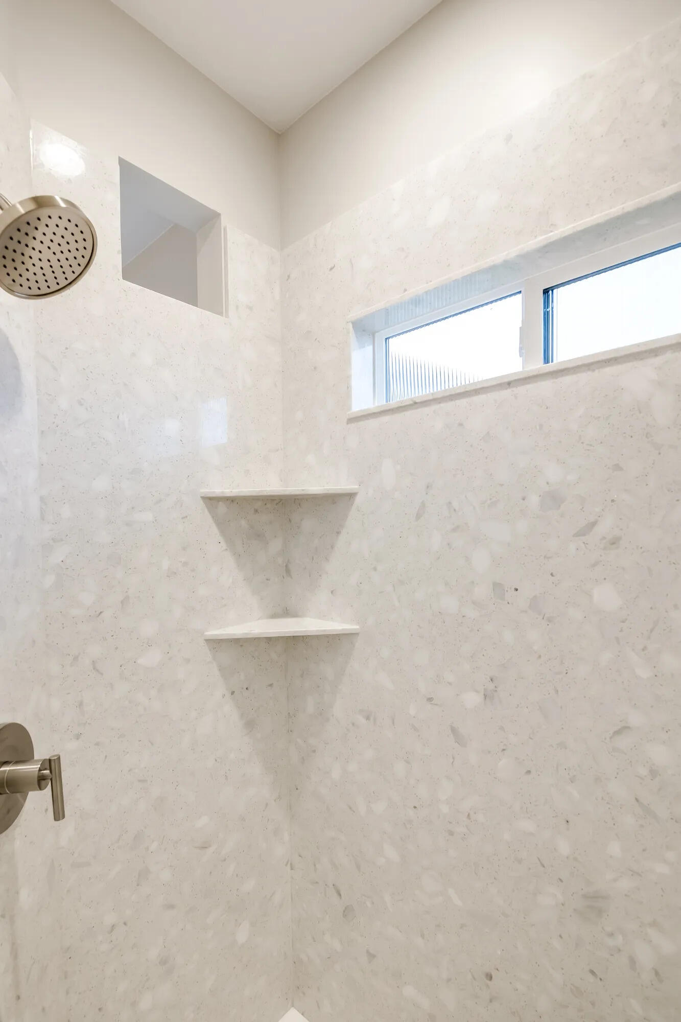 VARANO VISTAS AT DIVARIO - Residential