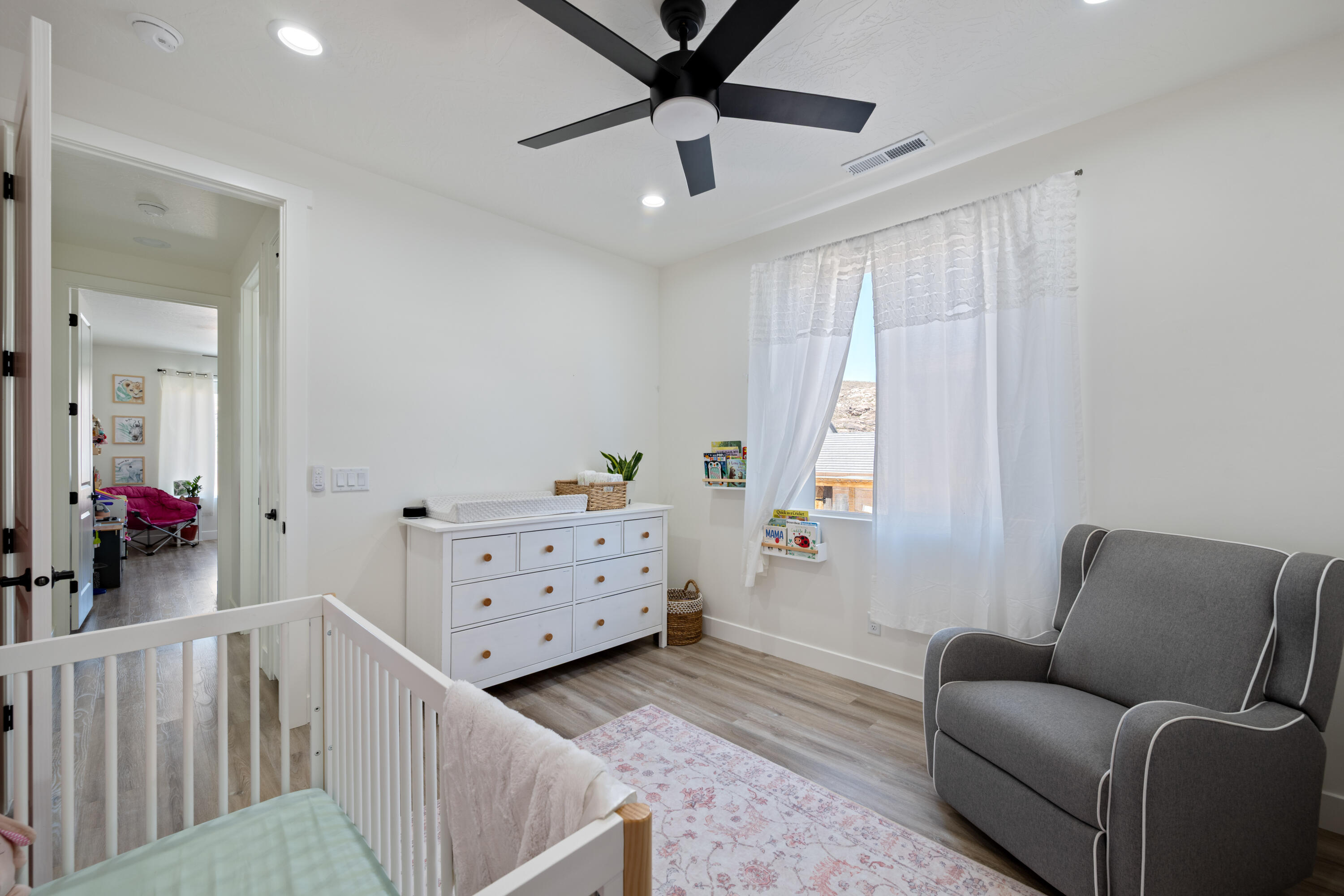 PARK SIDE AT GRANDPA'S POND - Residential