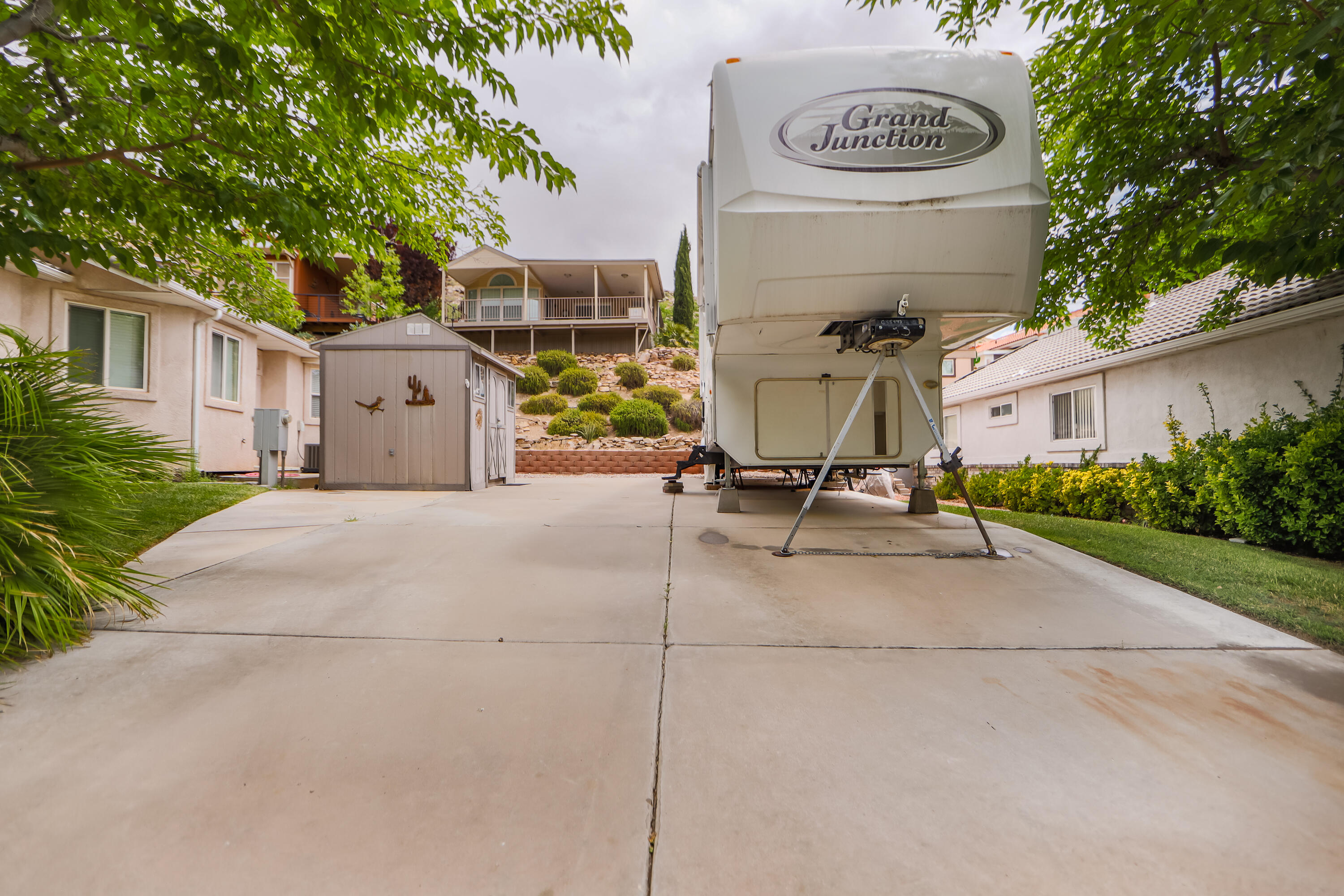 HARRISBURG LAKESIDE ESTATES - Land