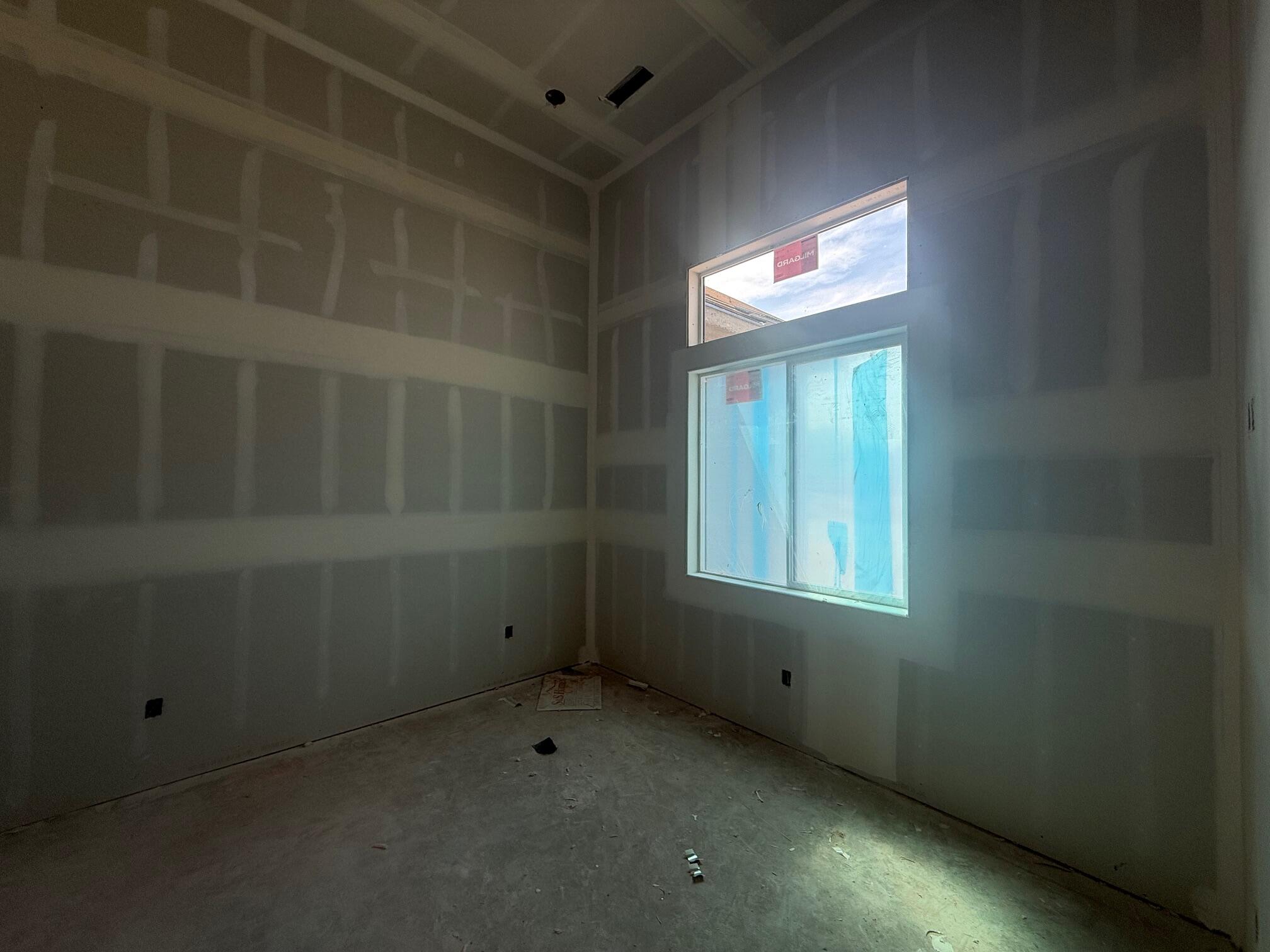 ONYX CANYON - Residential