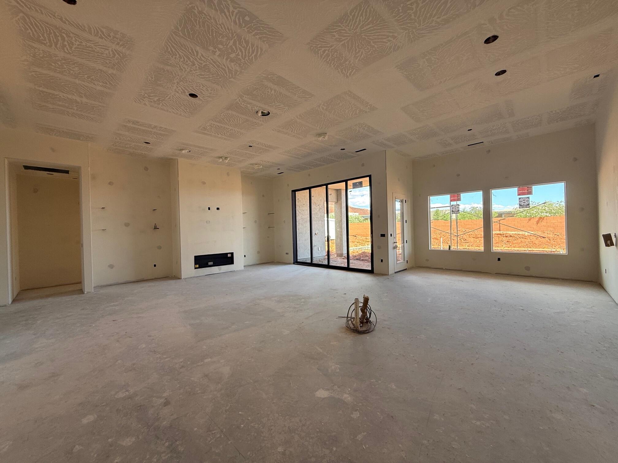 ONYX CANYON - Residential