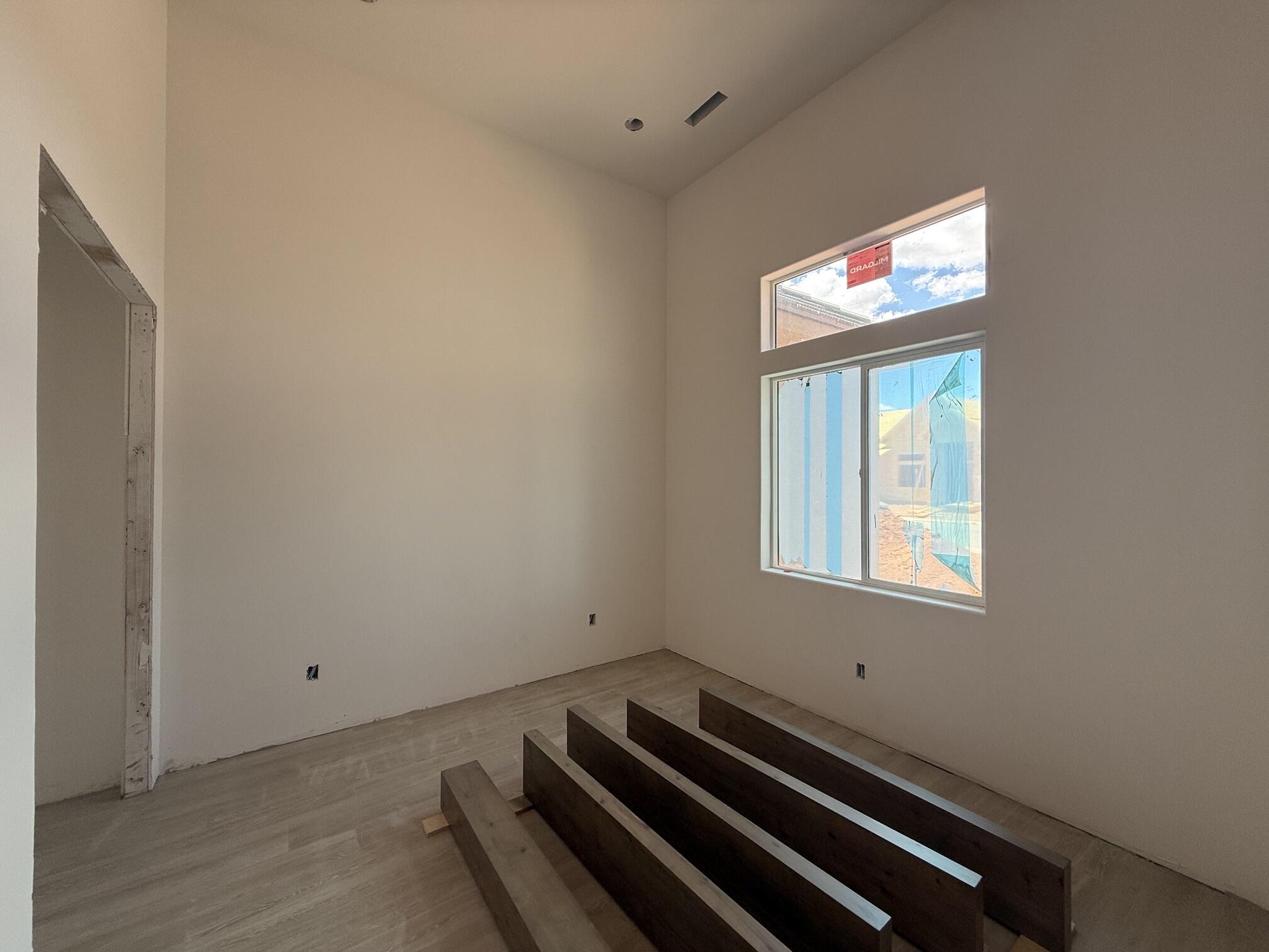 ONYX CANYON - Residential