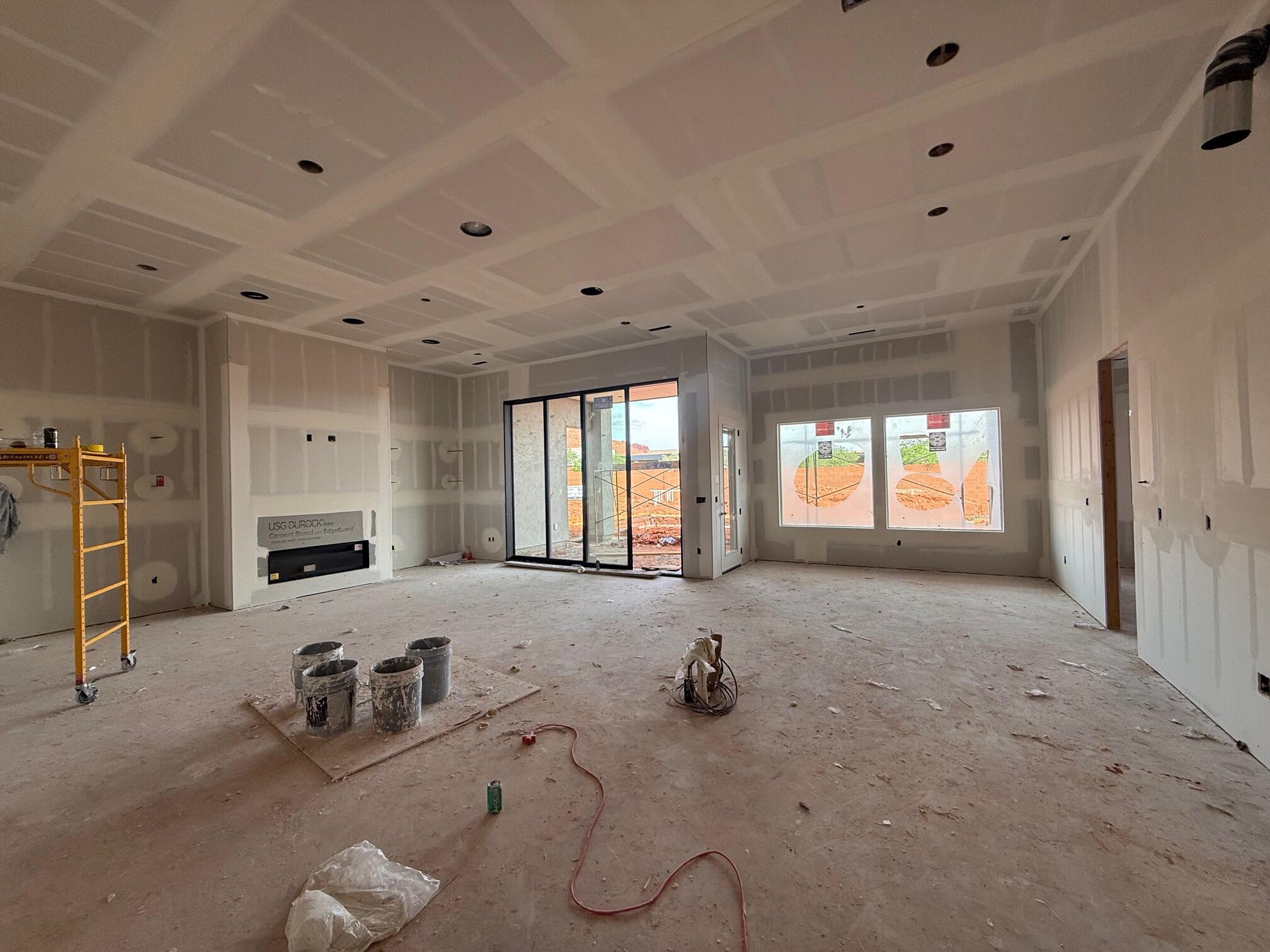 ONYX CANYON - Residential