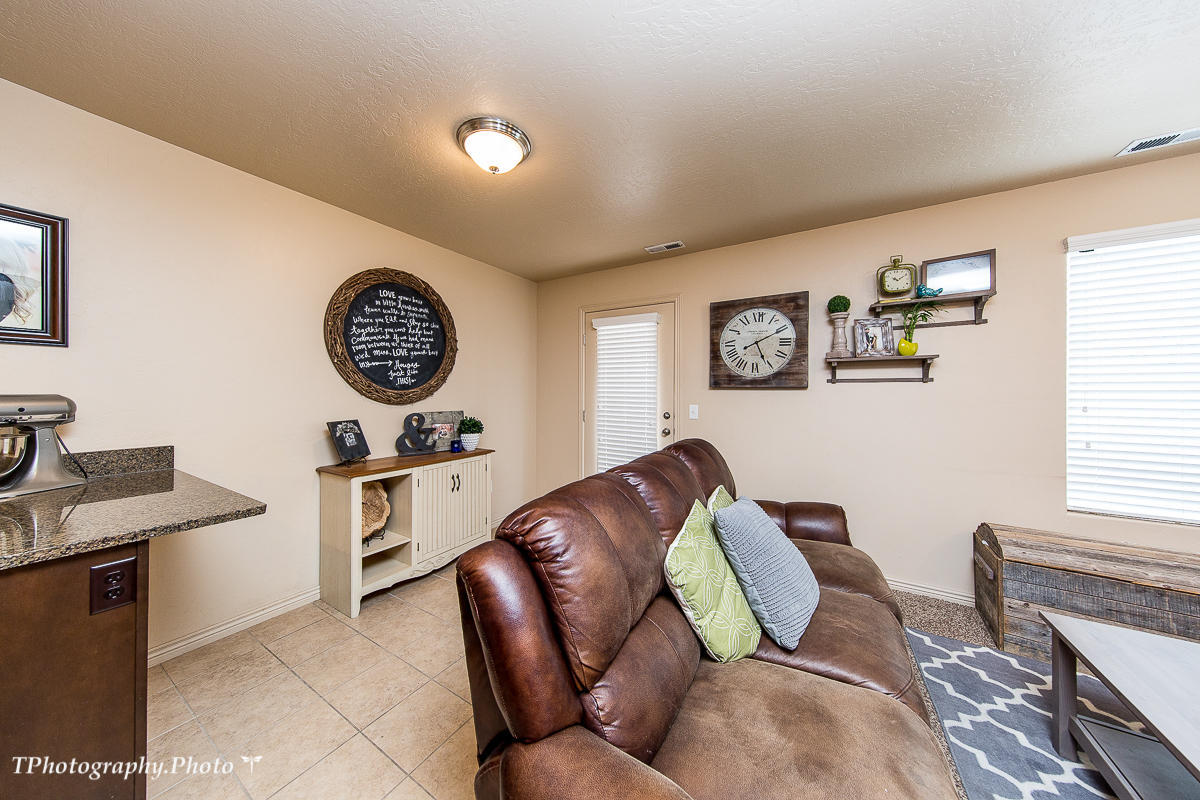 BLUFF VIEW TOWNHOMES - Residential