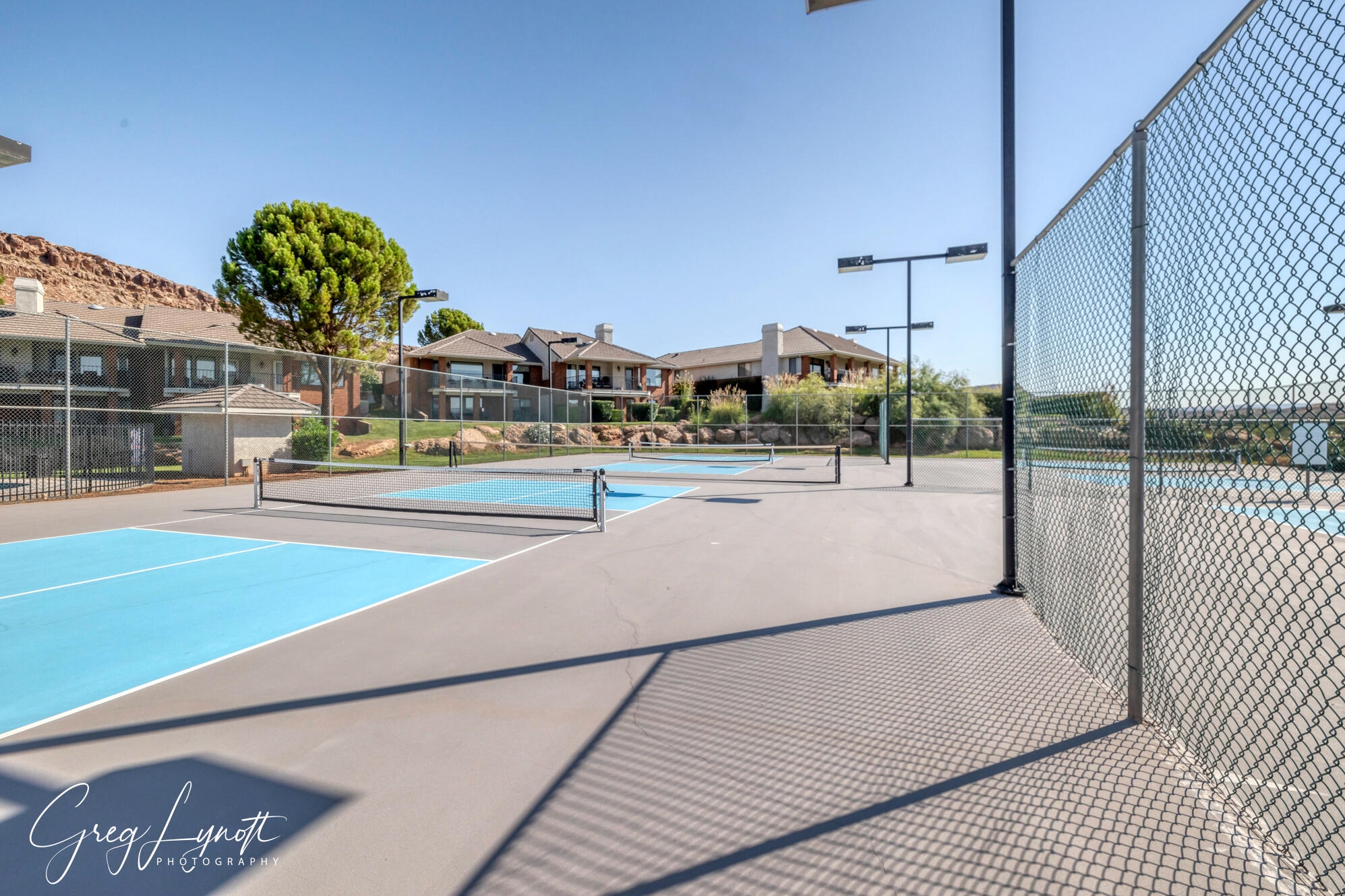 VINTAGE - Residential