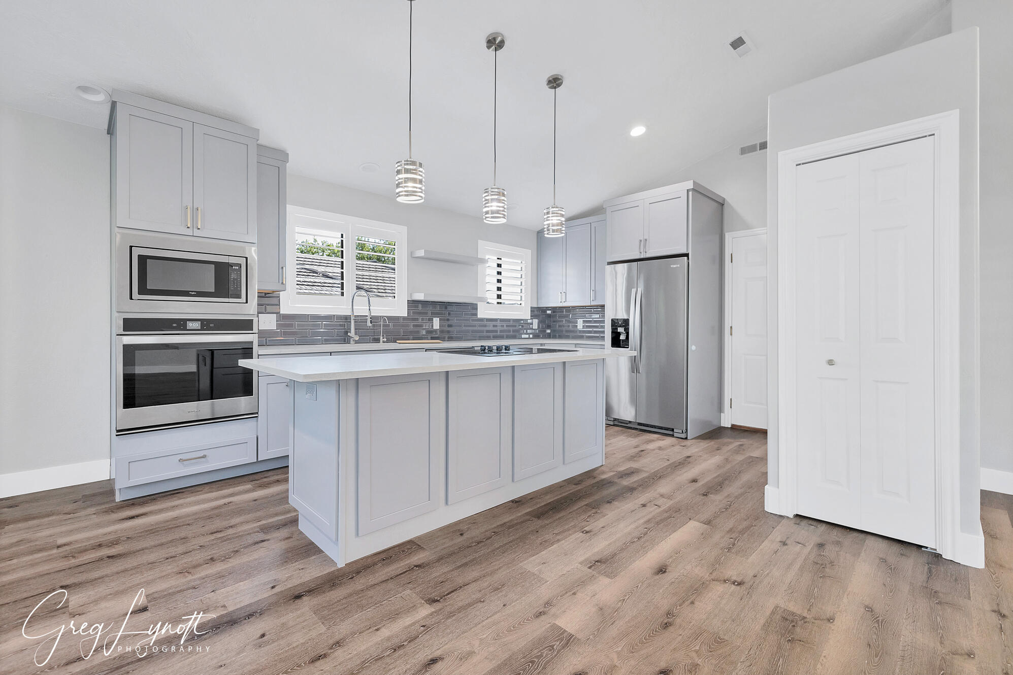 VINTAGE - Residential