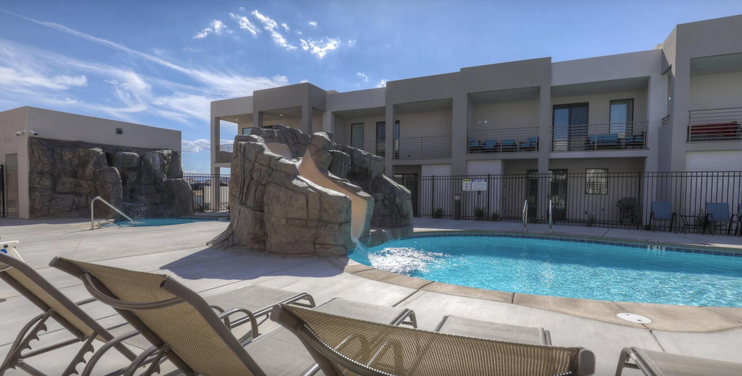 LOFTS AT GREEN VALLEY - Residential