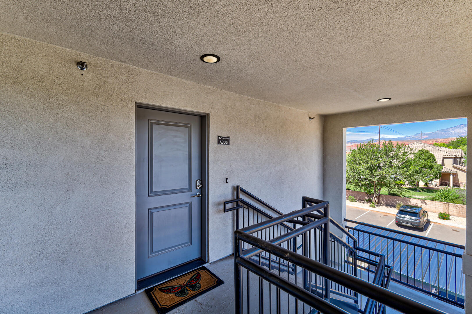 RED VISTA CONDO - Residential