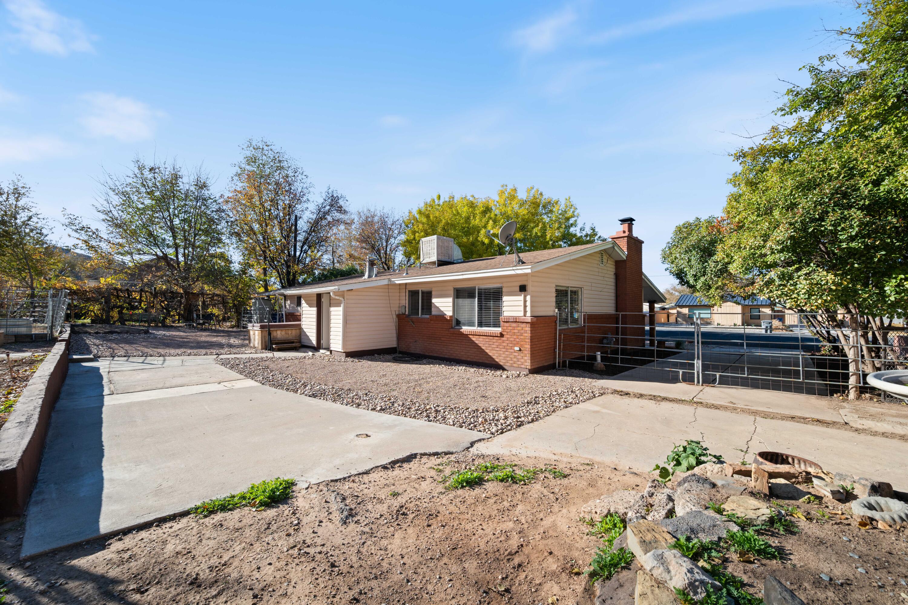 HURRICANE TOWNSITE - Residential