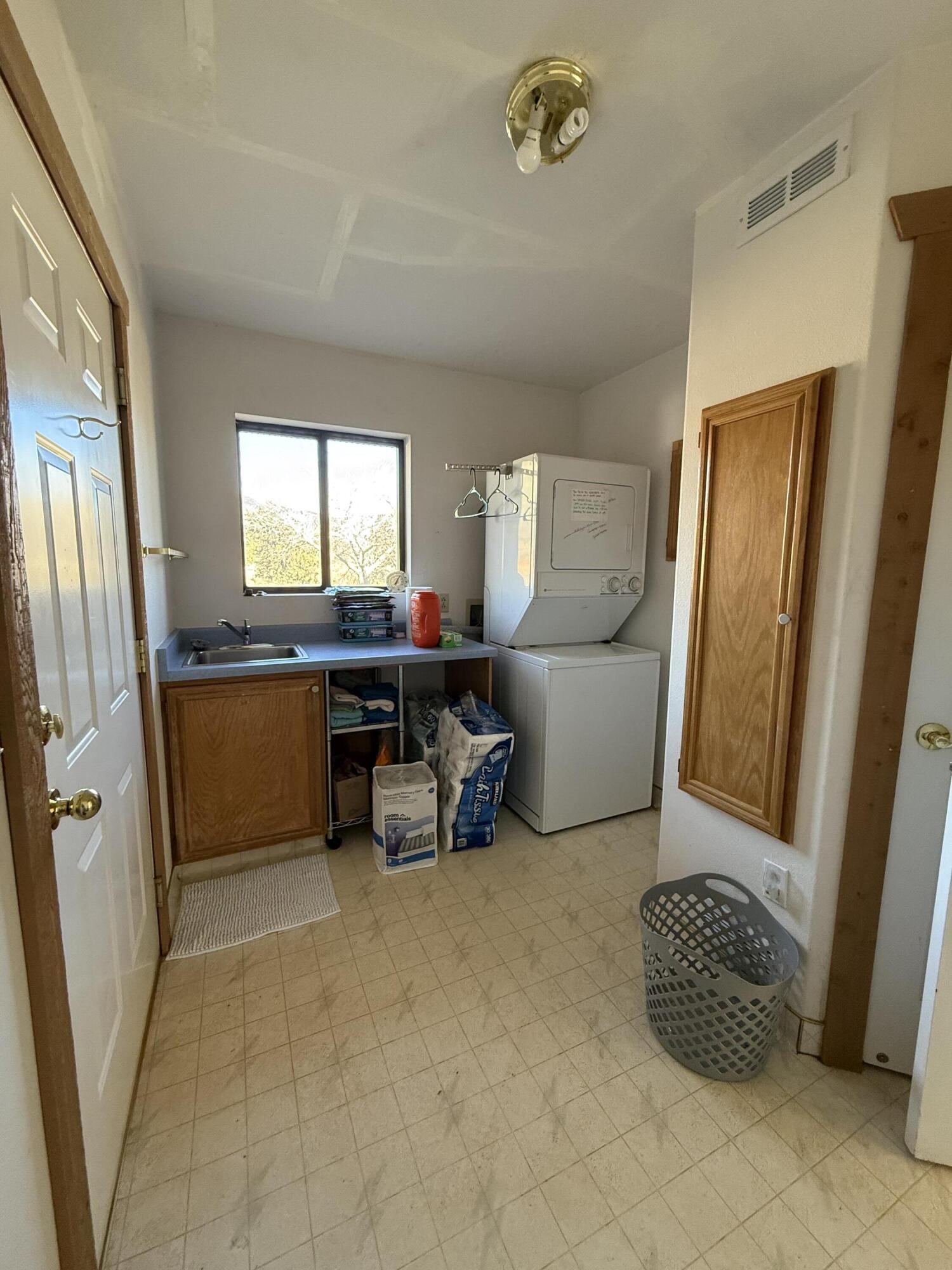 DIXIE DEER ESTATES - Residential